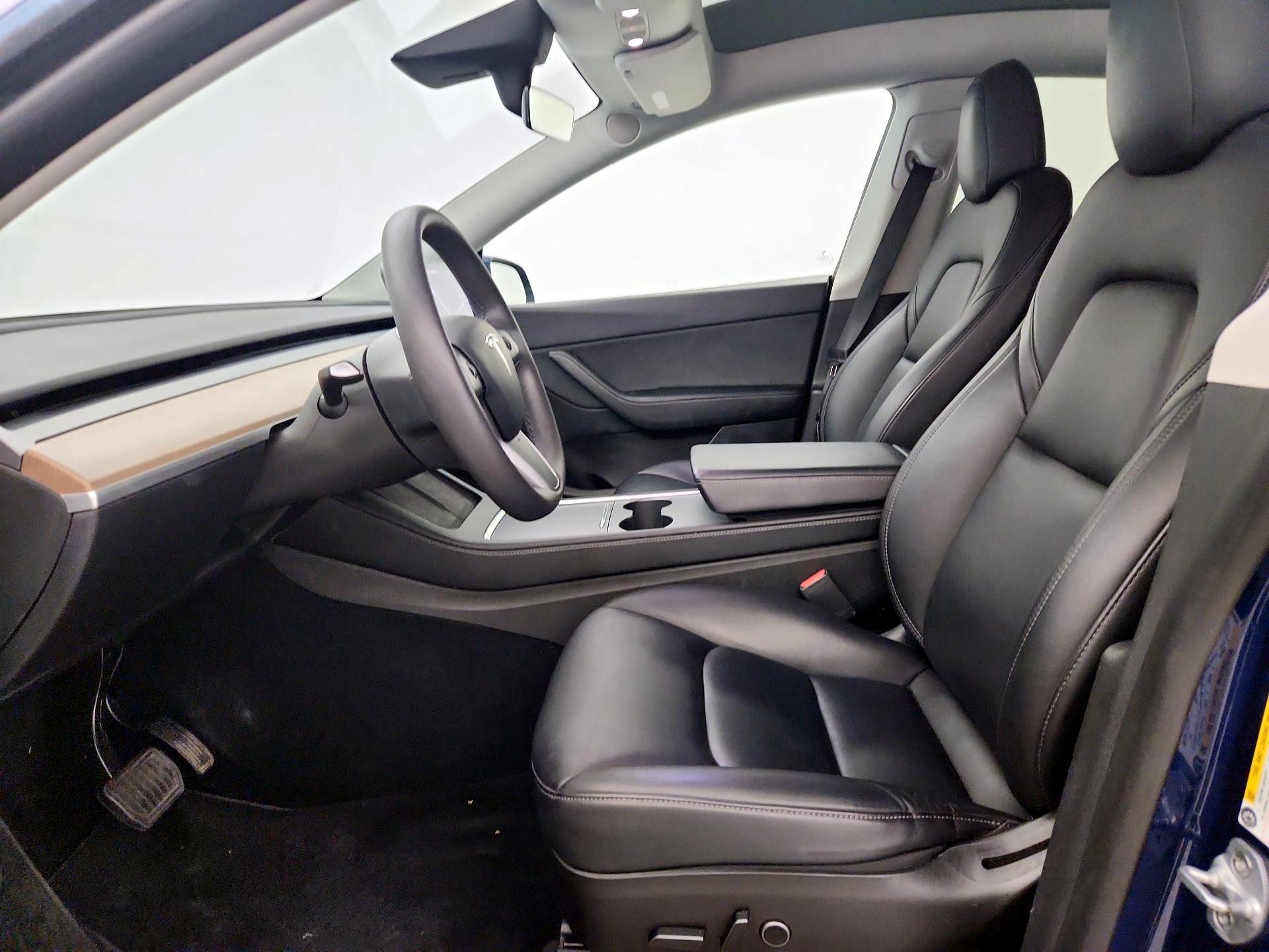 Thumbnail: 2022 Tesla Model Y - 11