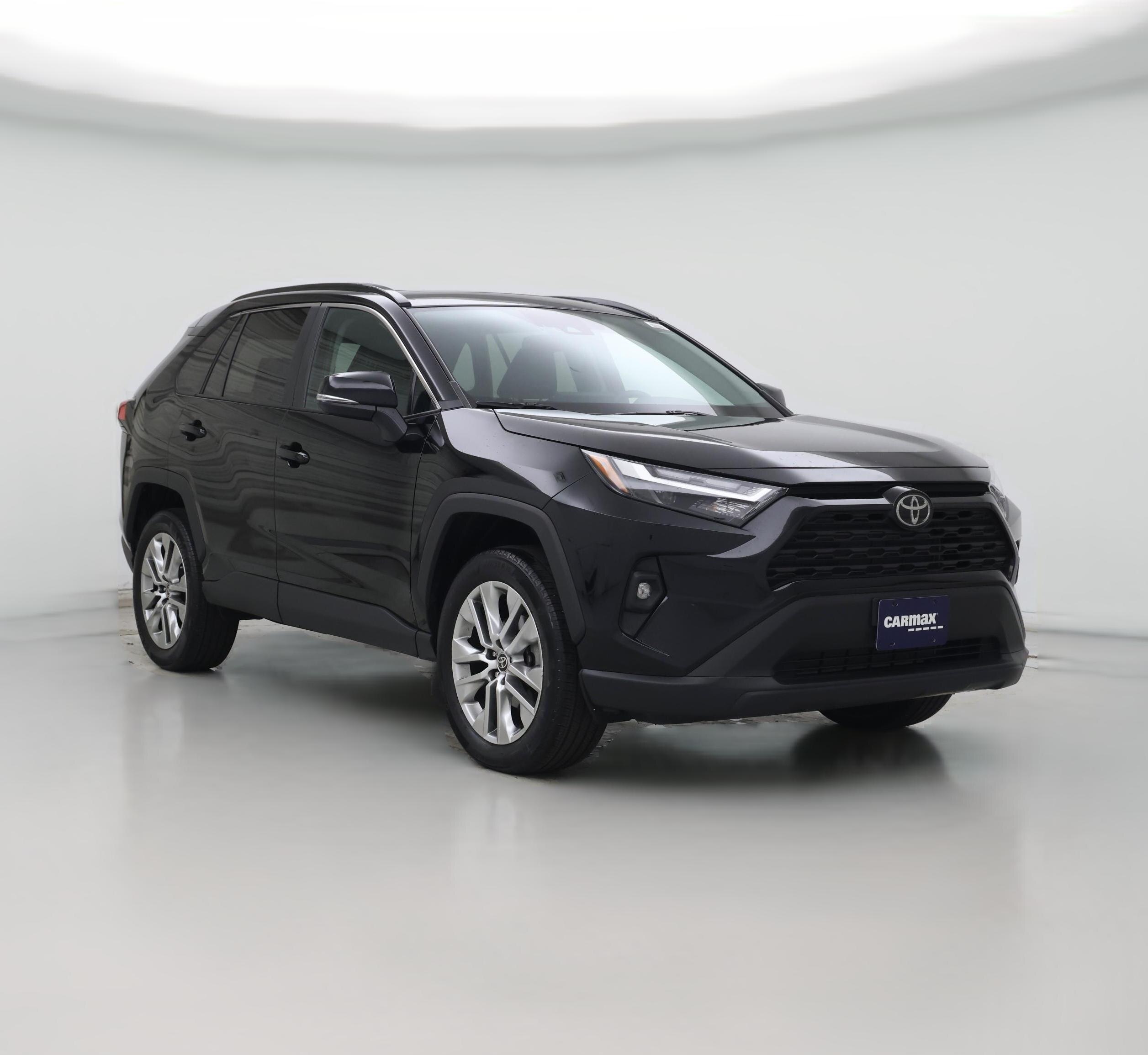 Thumbnail: 2022 Toyota RAV4 - 1