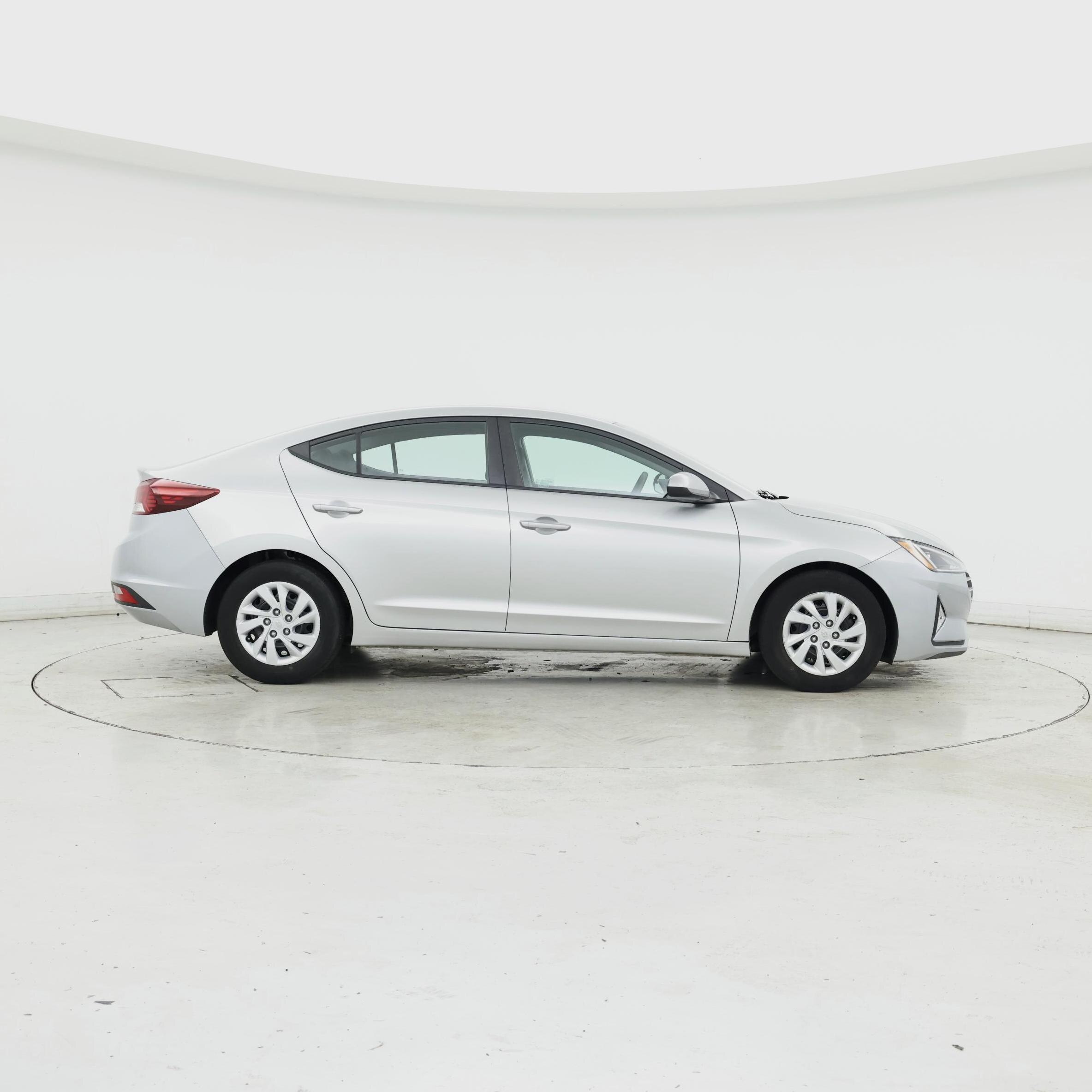 Thumbnail: 2020 Hyundai Elantra - 7