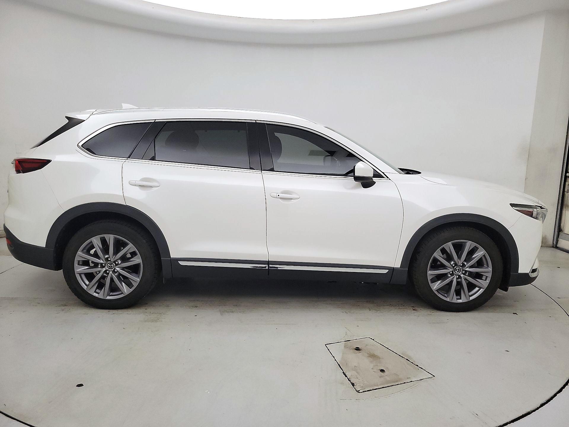 Thumbnail: 2017 Mazda CX-9 - 4