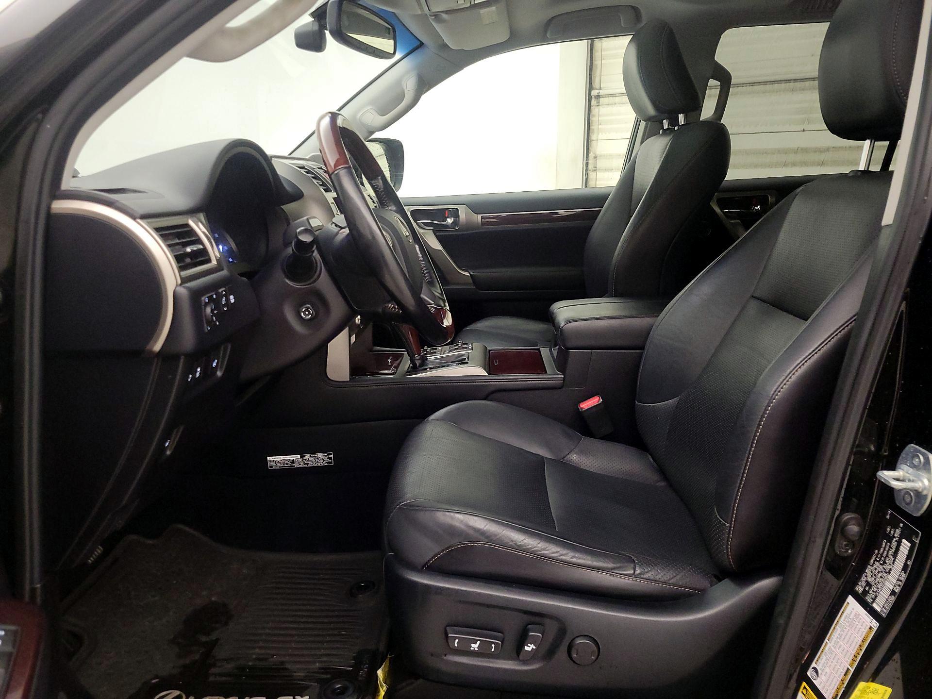 Thumbnail: 2018 Lexus GX - 11