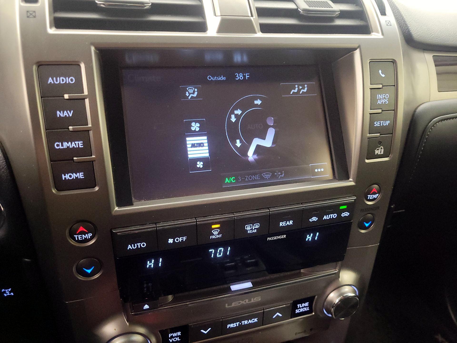 Thumbnail: 2018 Lexus GX - 17