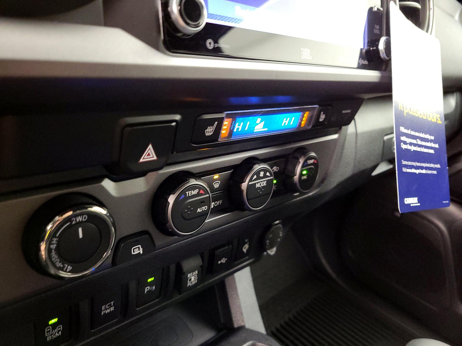 Thumbnail: 2023 Toyota Tacoma - 17