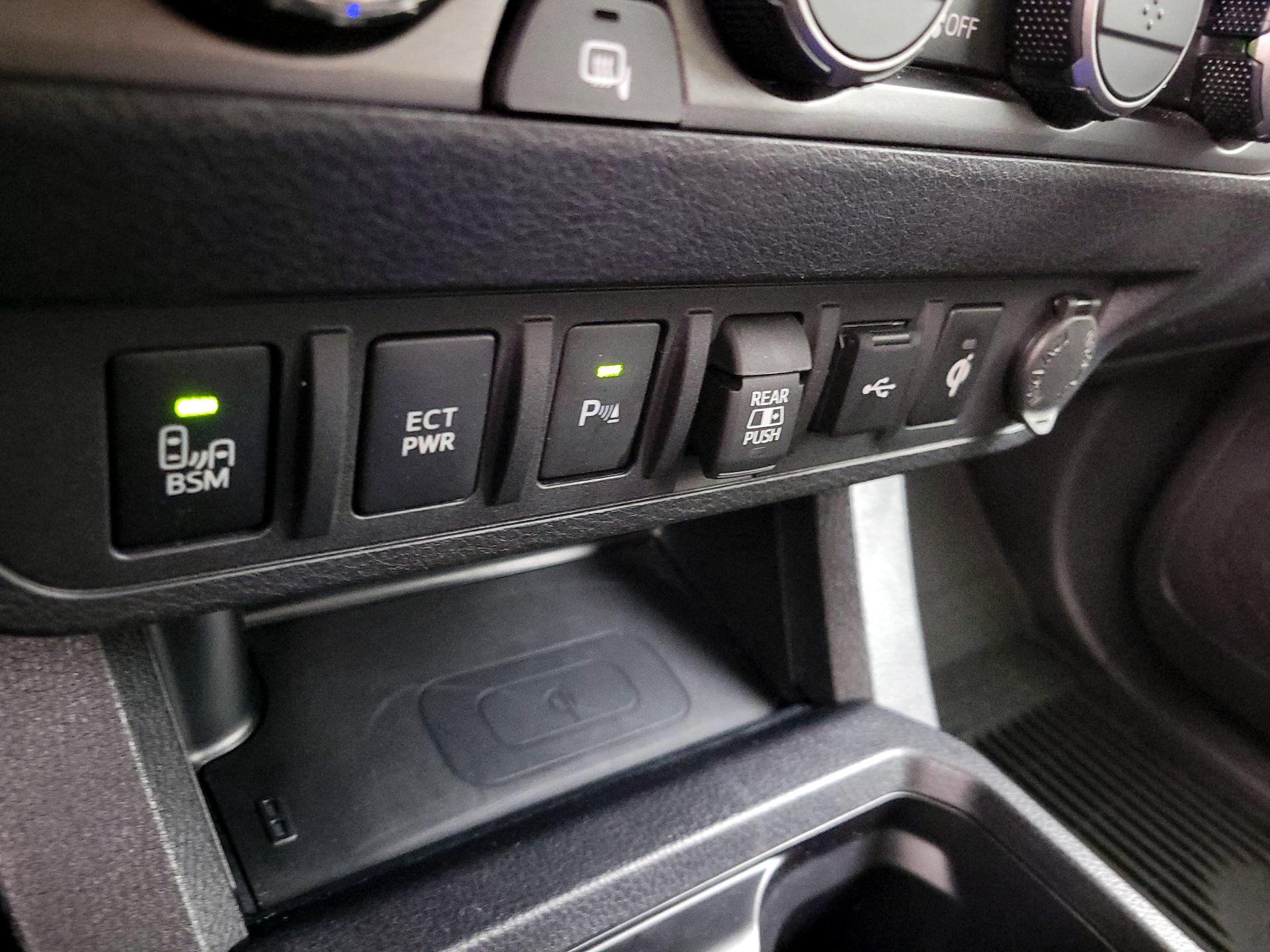 Thumbnail: 2023 Toyota Tacoma - 19