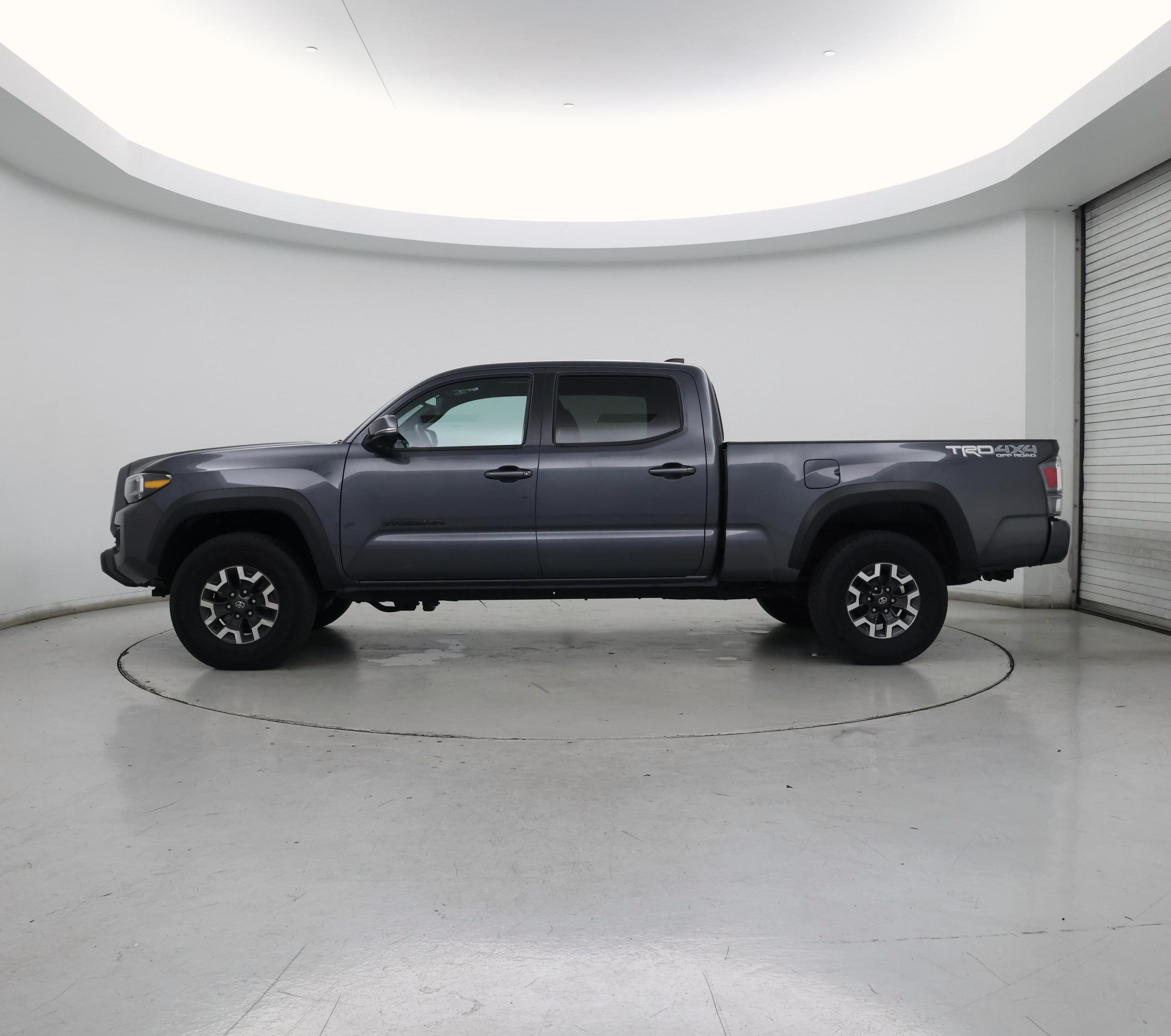 Thumbnail: 2023 Toyota Tacoma - 3