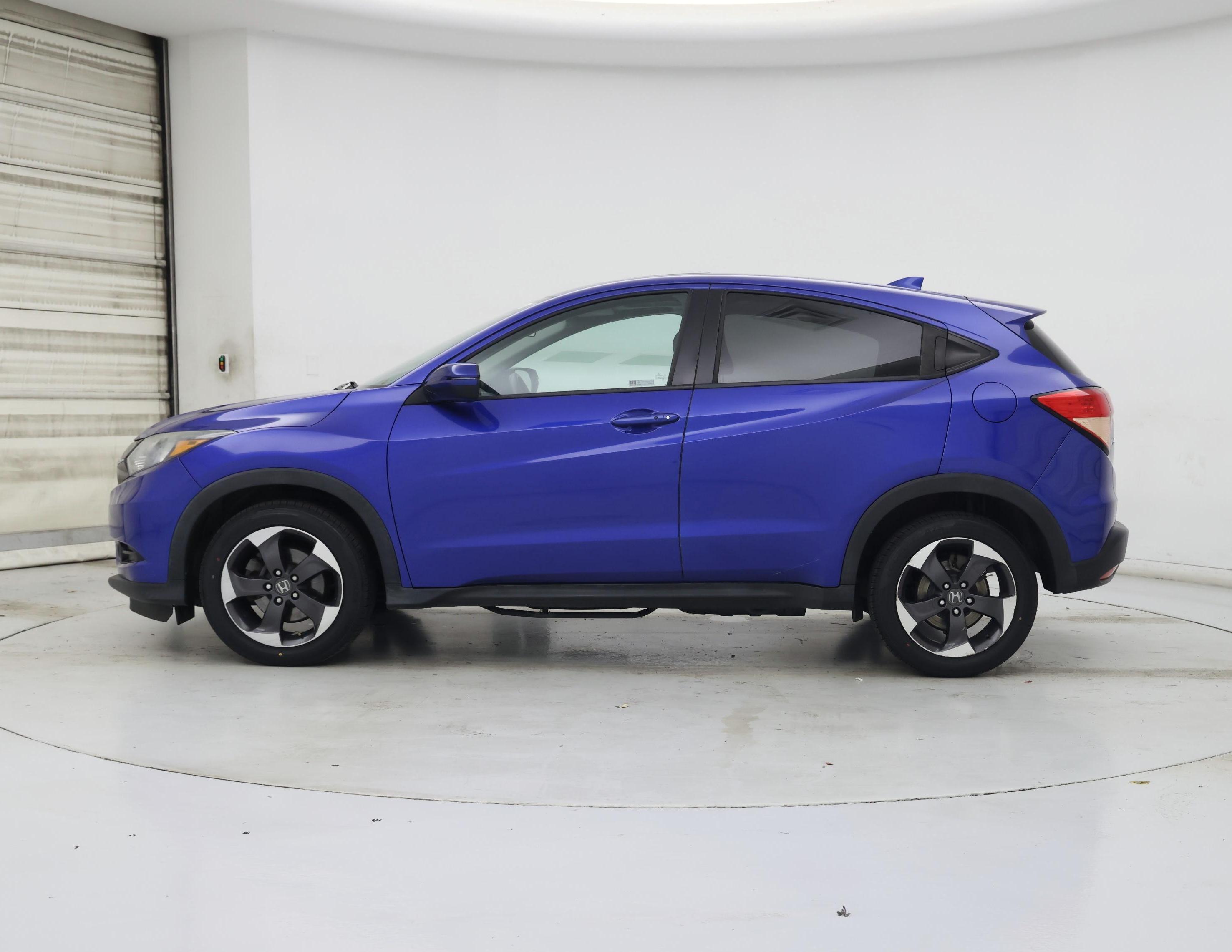 Thumbnail: 2018 Honda HR-V - 3