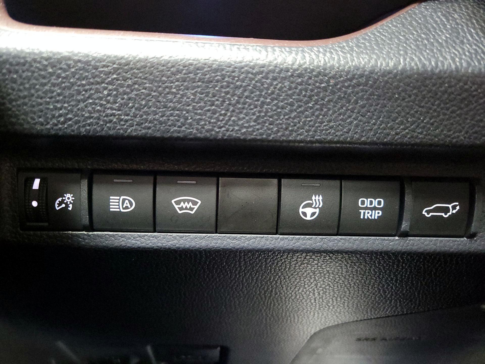 Thumbnail: 2023 Toyota RAV4 - 13