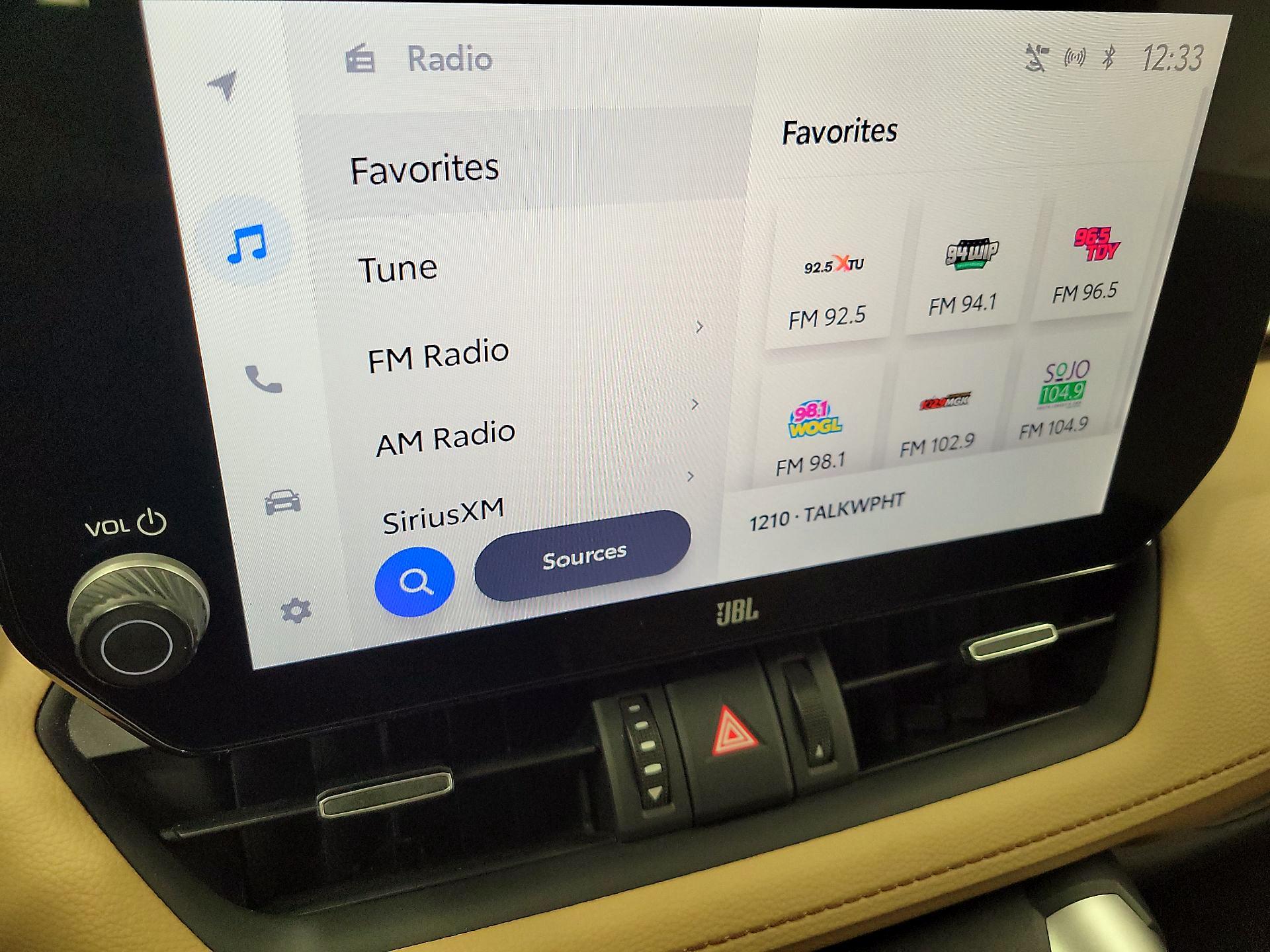 Thumbnail: 2023 Toyota RAV4 - 15