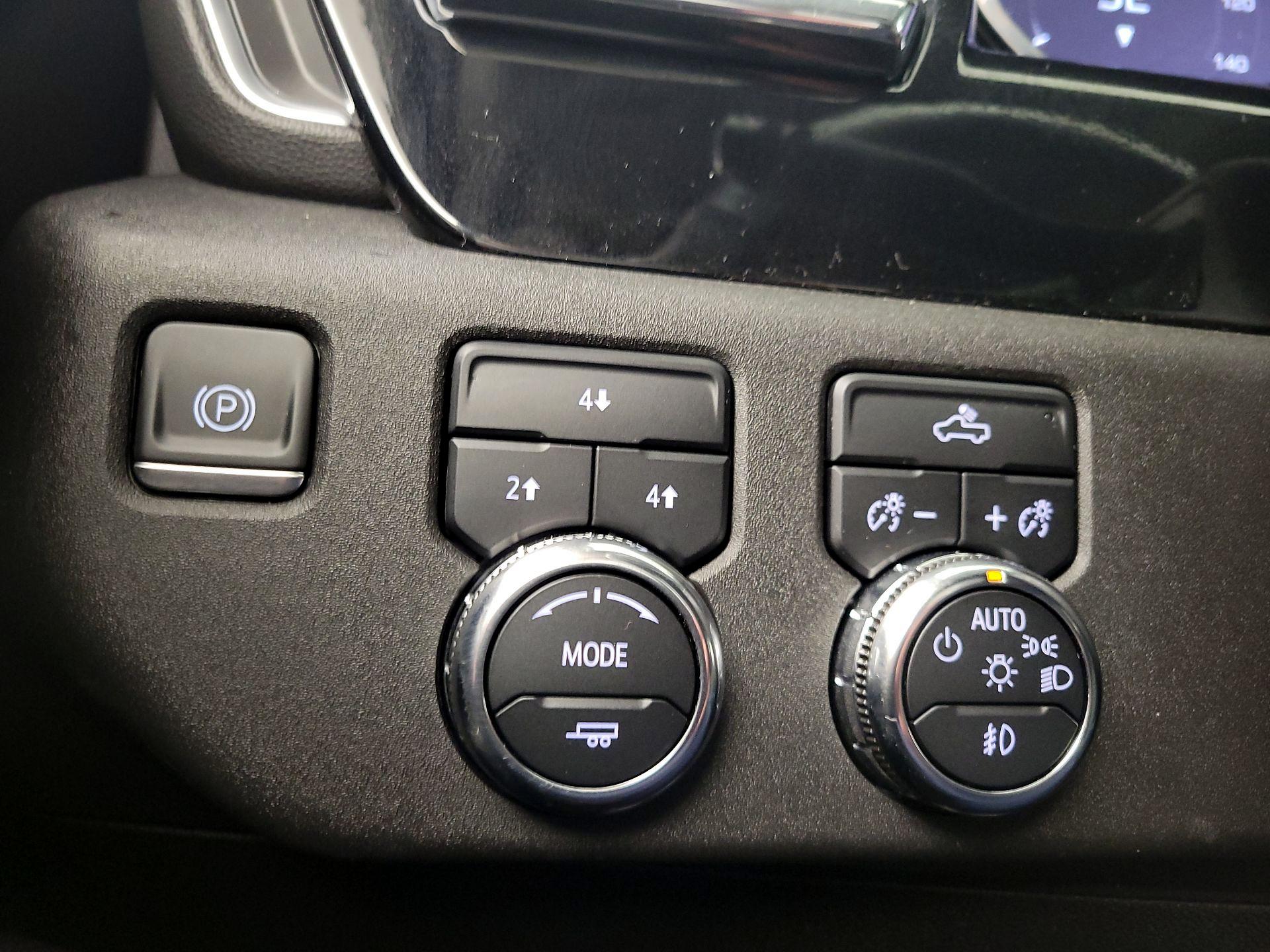 Thumbnail: 2024 GMC Sierra 2500 - 13