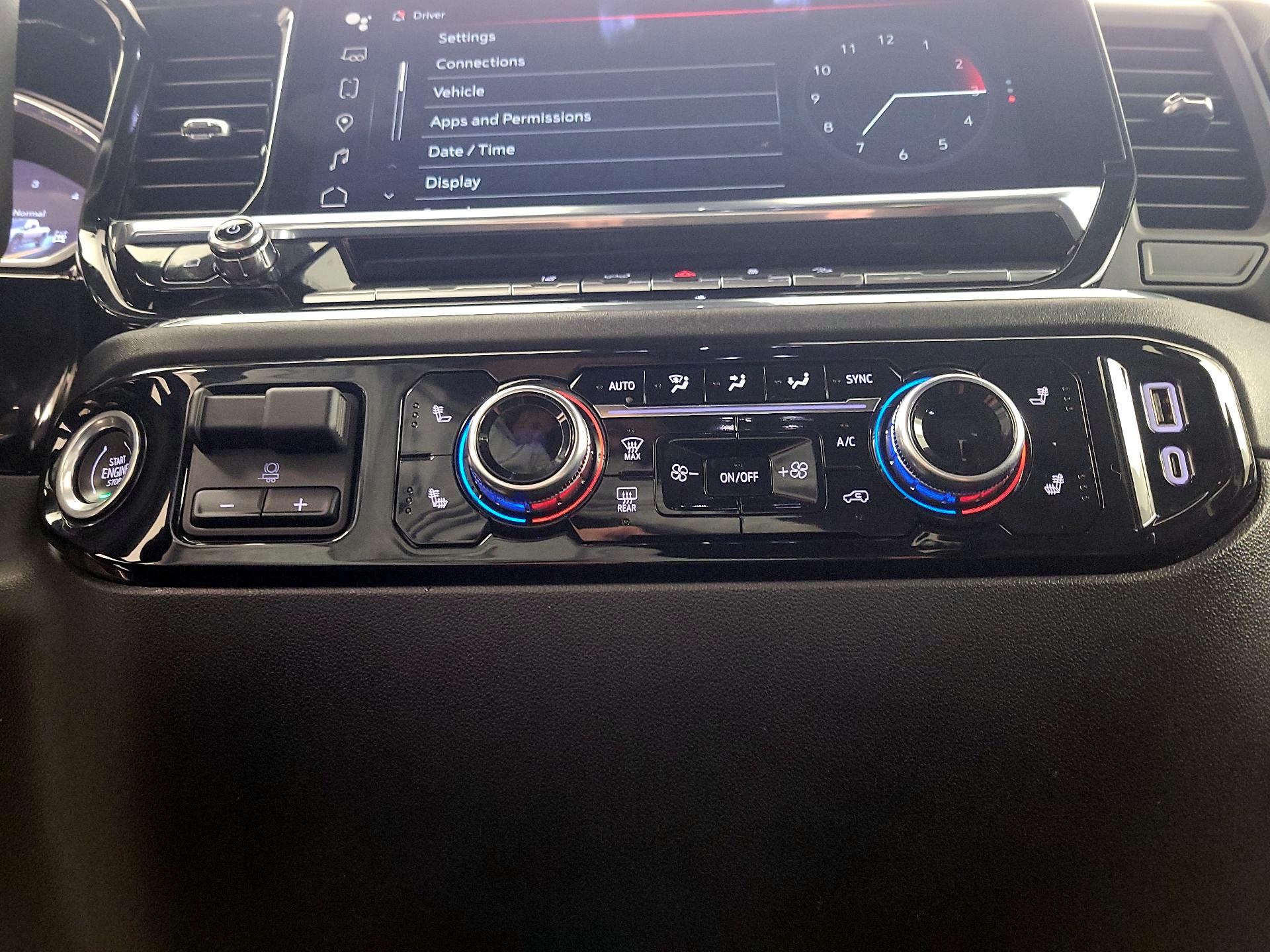 Thumbnail: 2024 GMC Sierra 2500 - 19