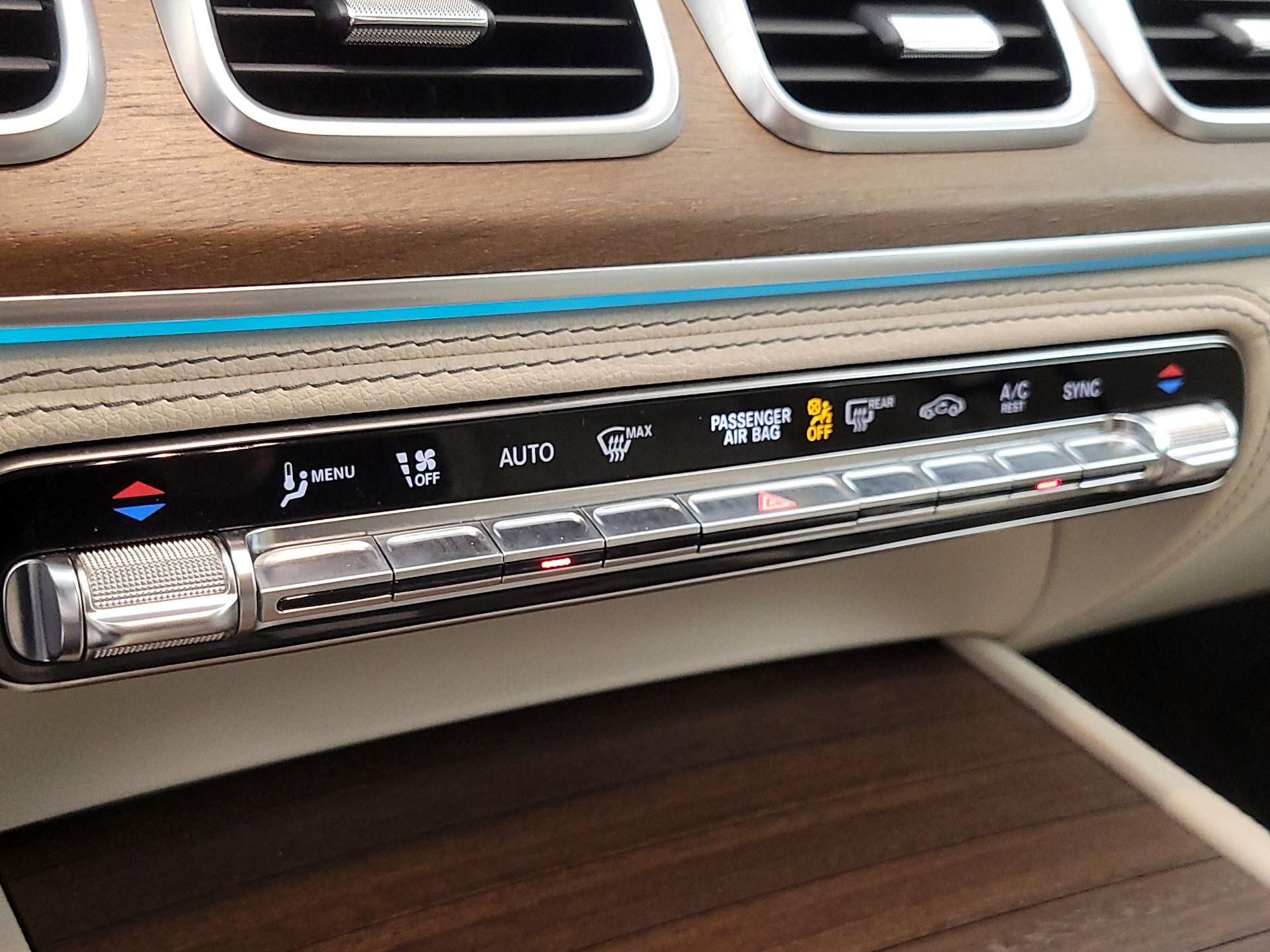 Thumbnail: 2021 Mercedes-Benz GLE - 16