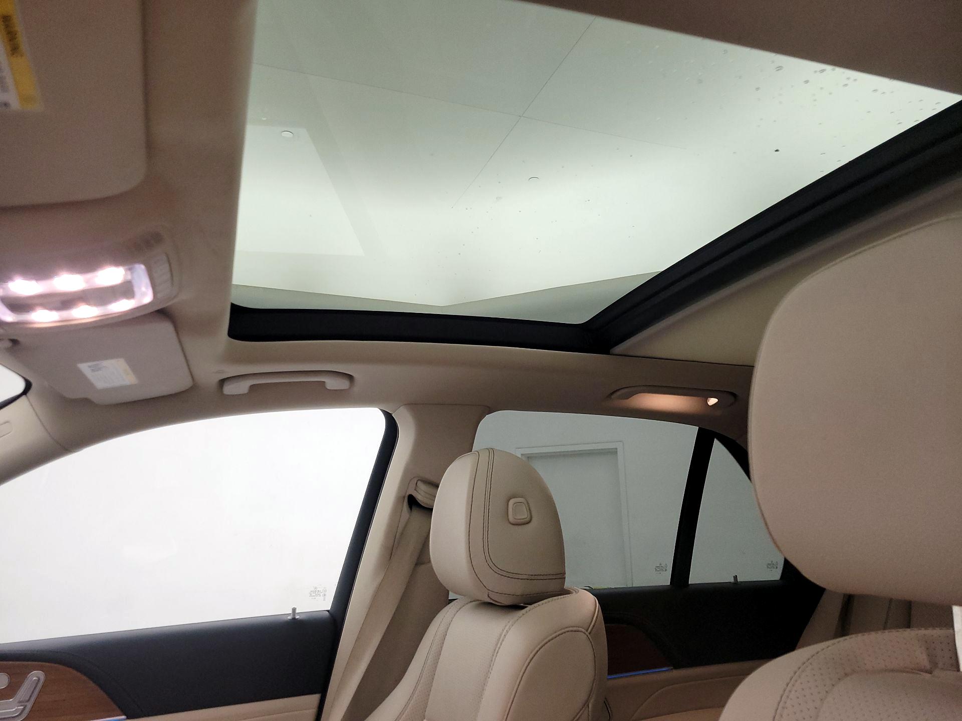 Thumbnail: 2021 Mercedes-Benz GLE - 19