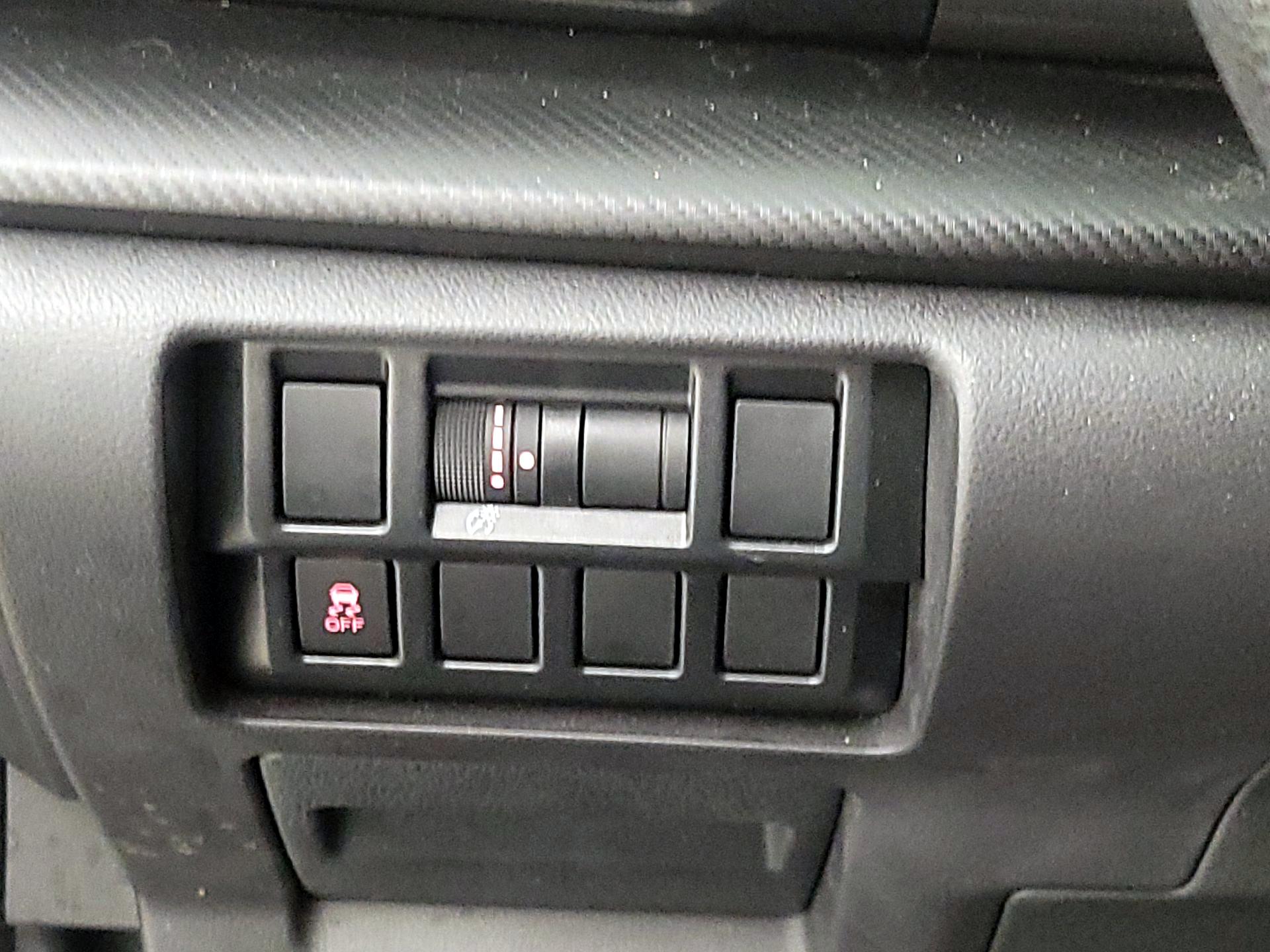 Thumbnail: 2017 Subaru Impreza - 13