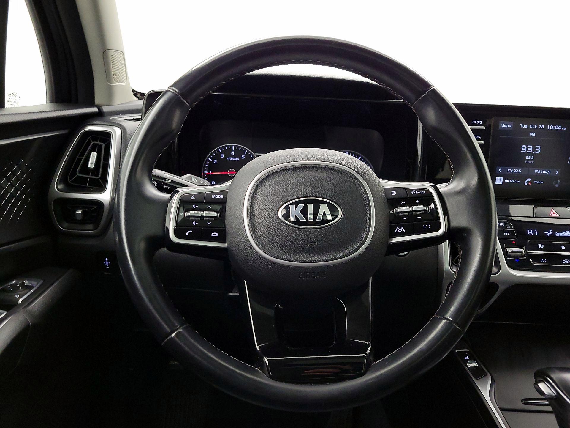 Thumbnail: 2021 Kia Sorento - 10