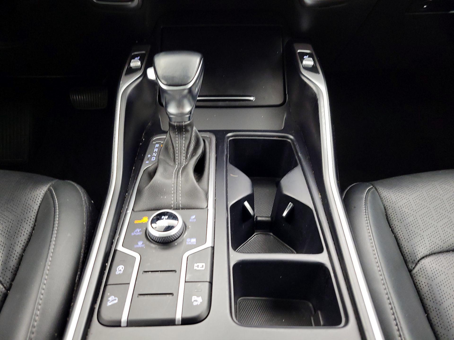 Thumbnail: 2021 Kia Sorento - 17