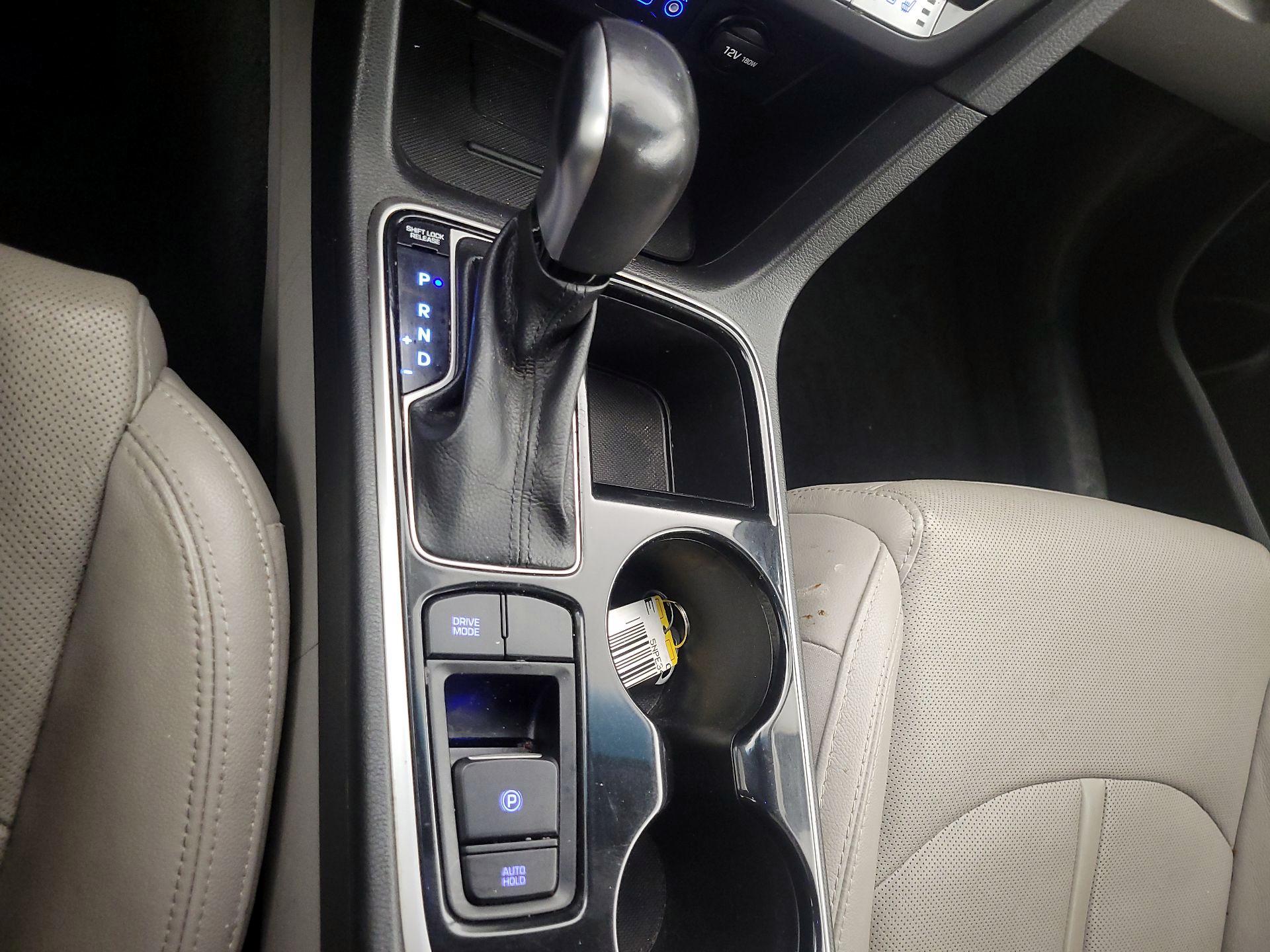 Thumbnail: 2018 Hyundai Sonata - 17