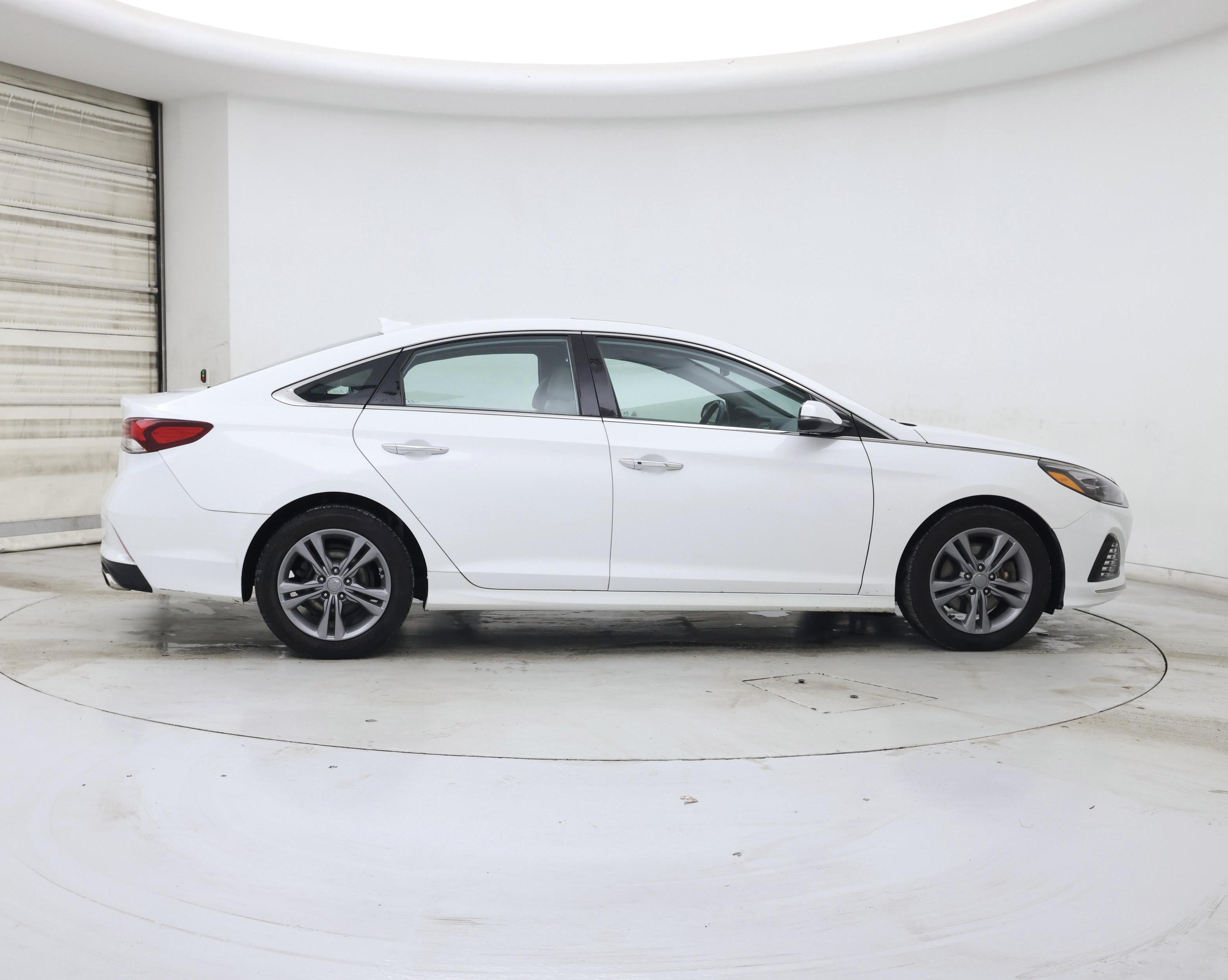 Thumbnail: 2018 Hyundai Sonata - 7