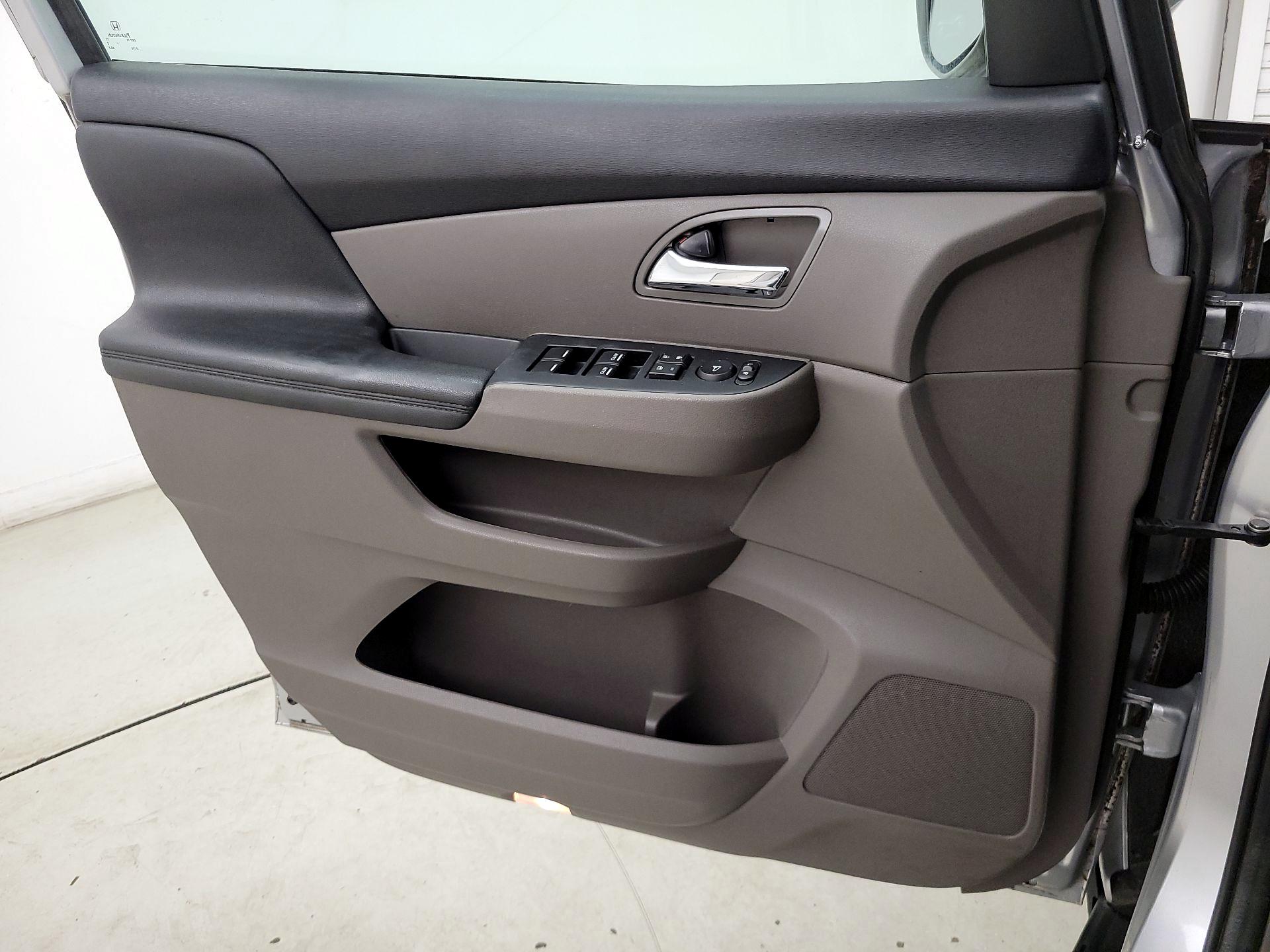 Thumbnail: 2014 Honda Odyssey - 12