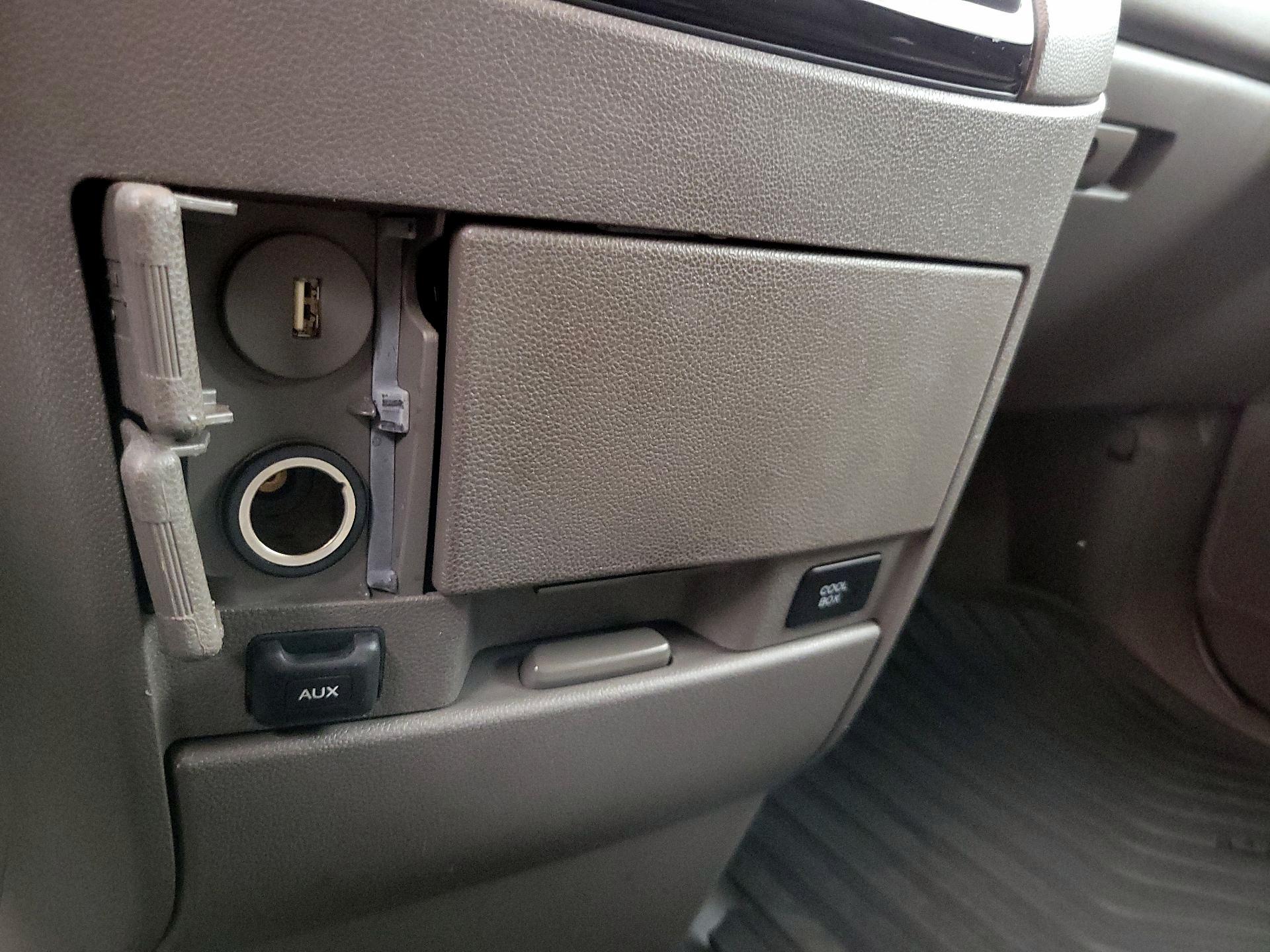 Thumbnail: 2014 Honda Odyssey - 18