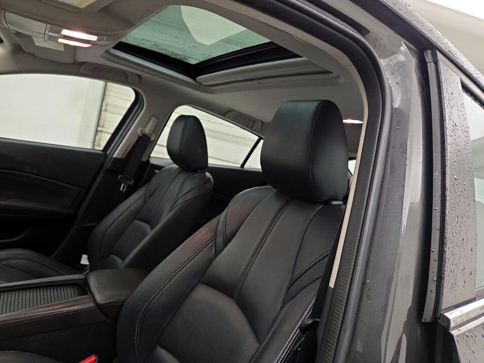 Thumbnail: 2017 Mazda Mazda3 - 19