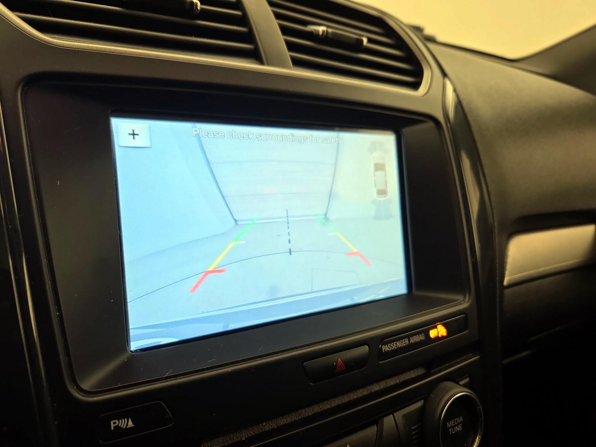 Thumbnail: 2018 Ford Explorer - 15