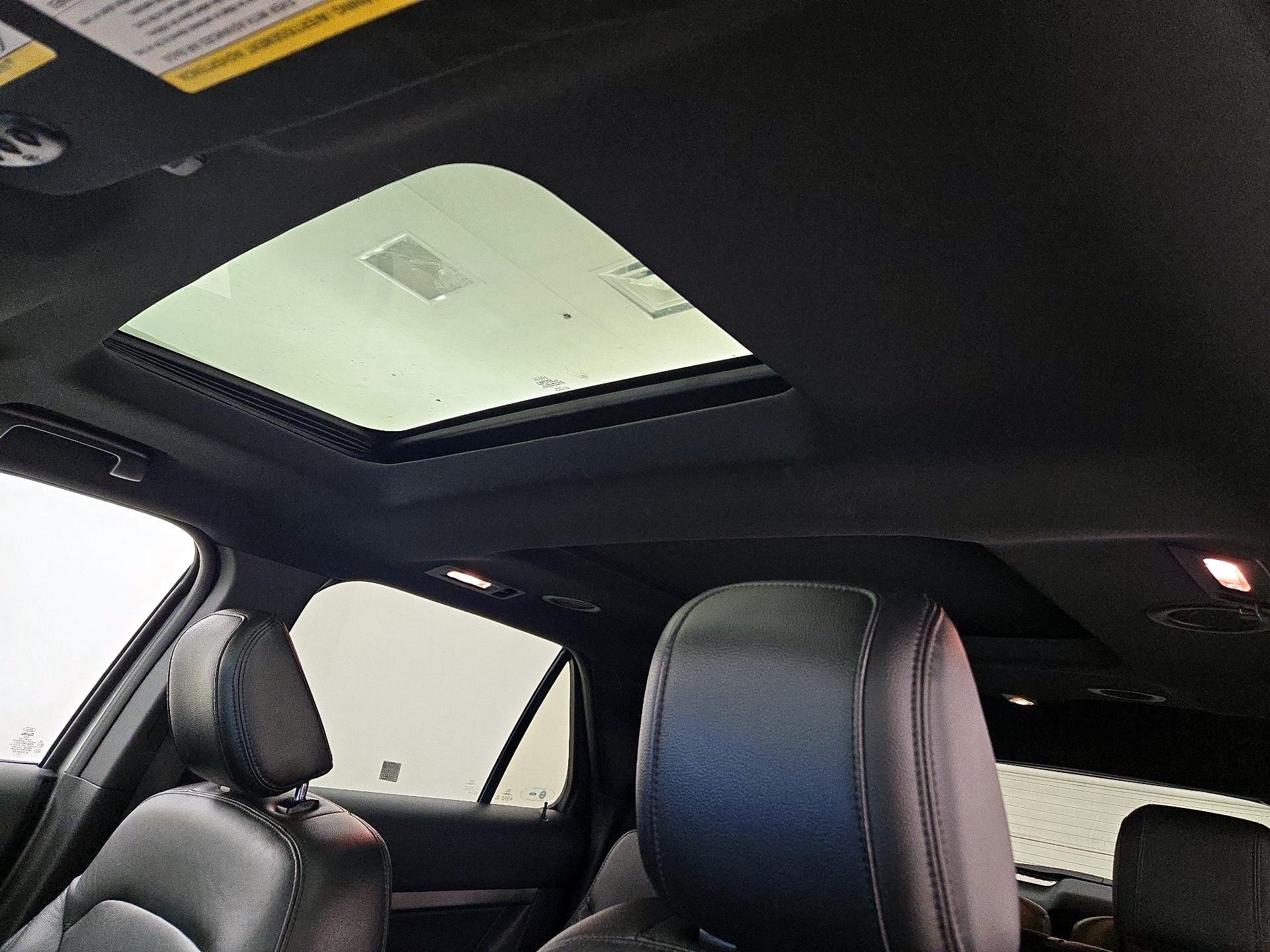 Thumbnail: 2018 Ford Explorer - 20