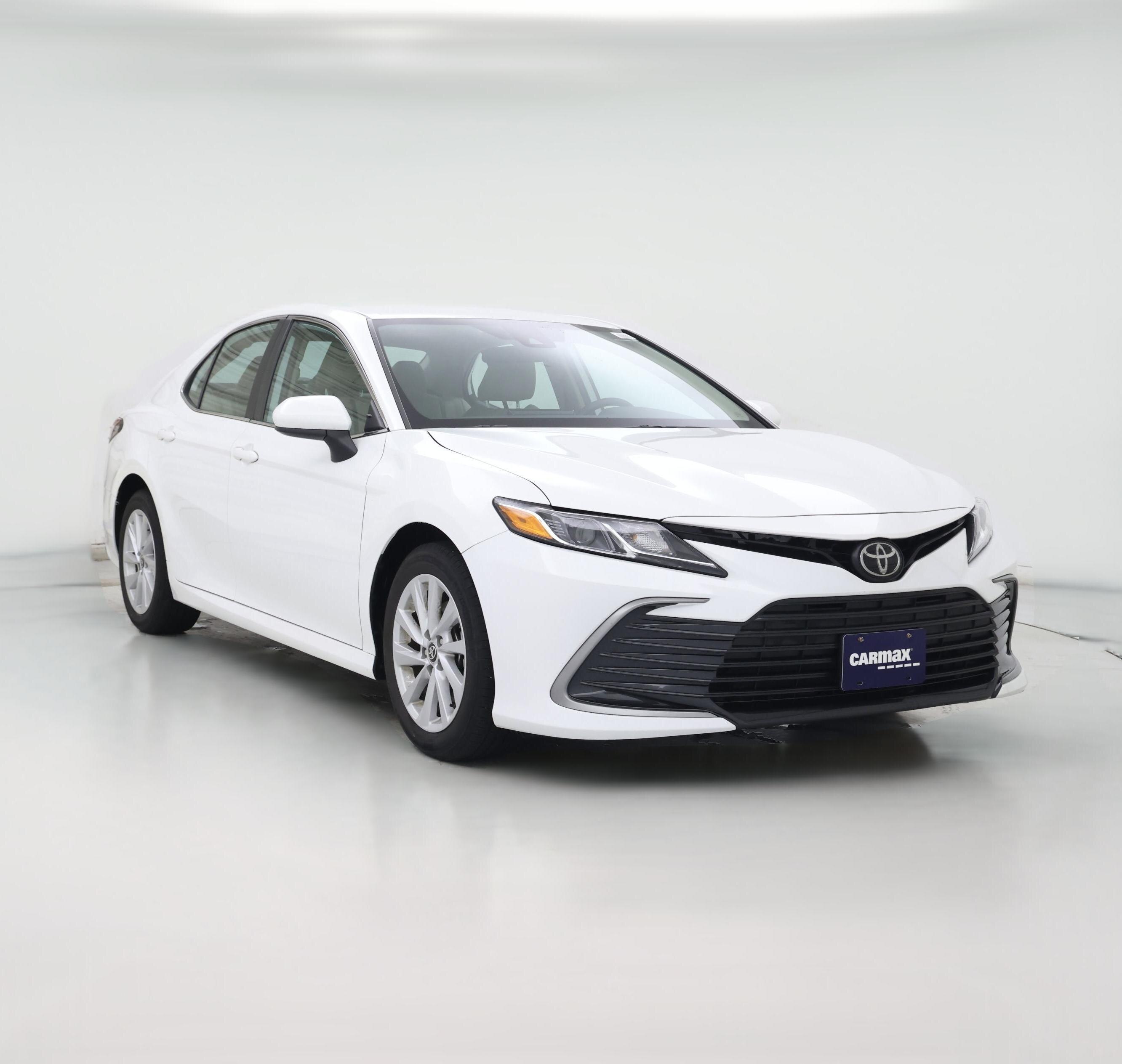 Thumbnail: 2022 Toyota Camry - 1