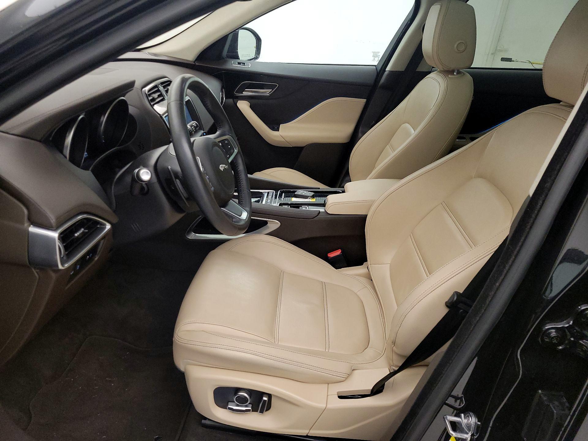 Thumbnail: 2020 Jaguar F-Pace - 11