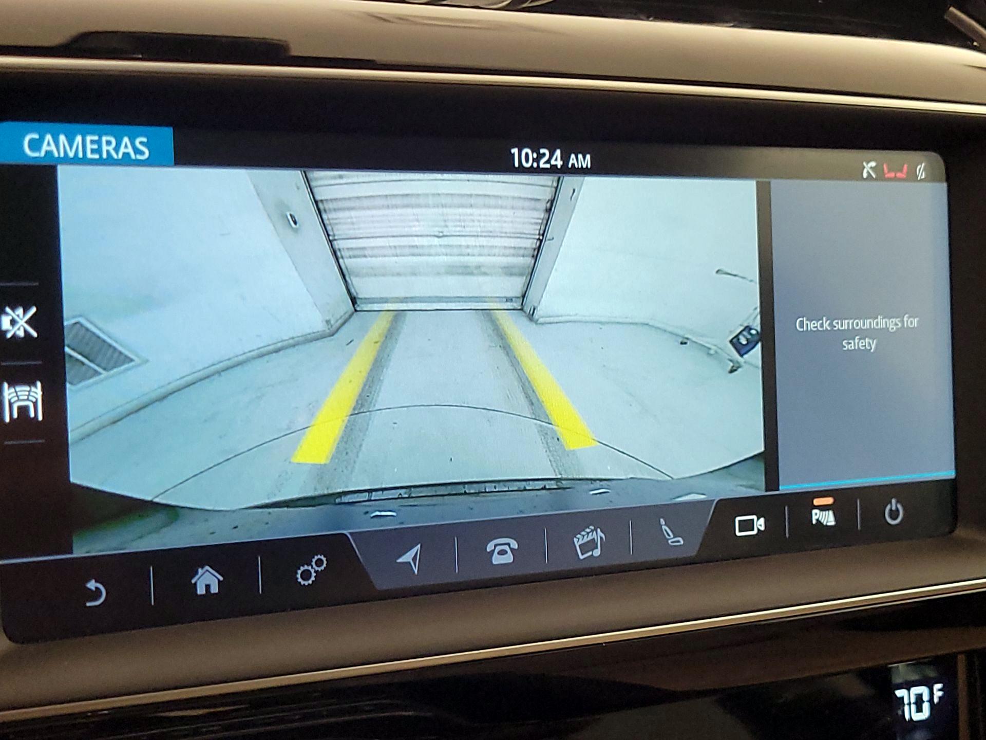 Thumbnail: 2020 Jaguar F-Pace - 14