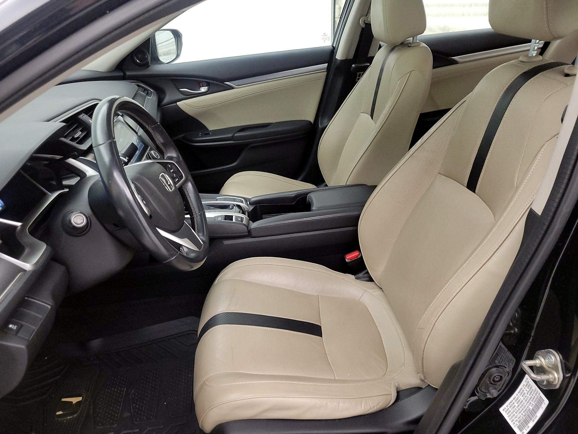 Thumbnail: 2016 Honda Civic - 11