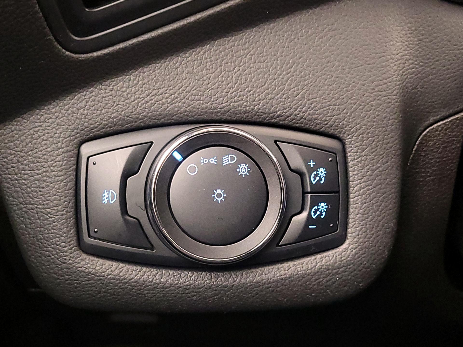 Thumbnail: 2014 Ford Escape - 13