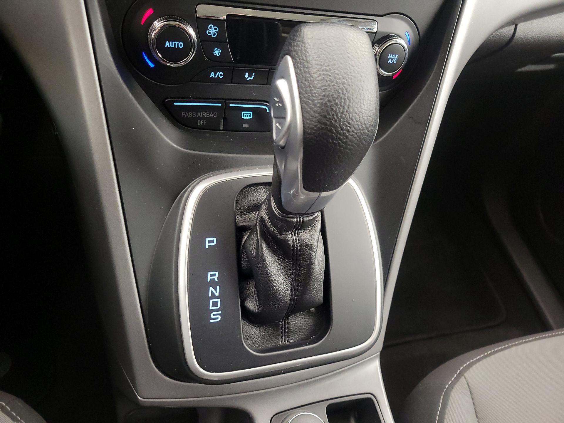 Thumbnail: 2014 Ford Escape - 17