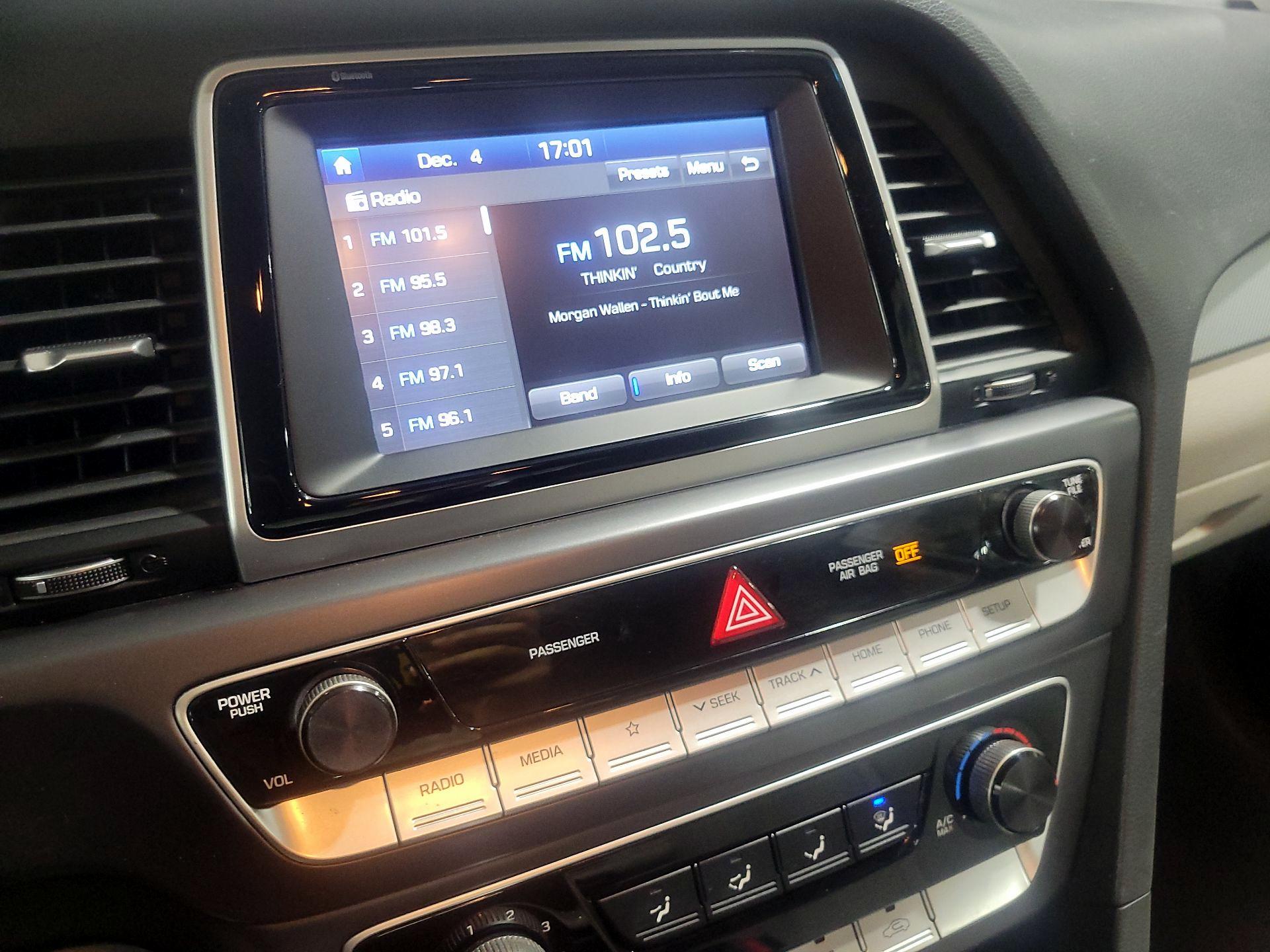 Thumbnail: 2018 Hyundai Sonata - 15