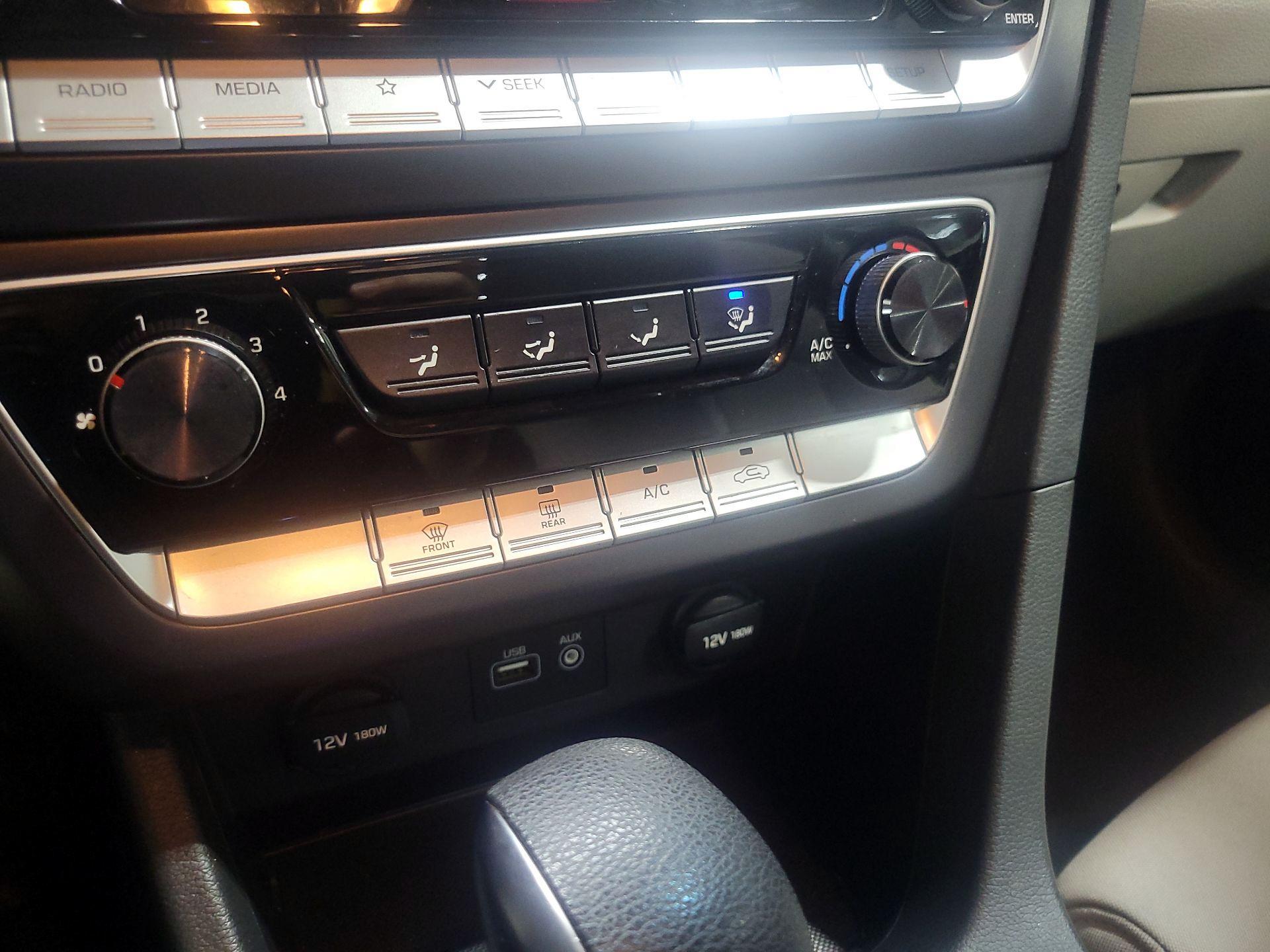 Thumbnail: 2018 Hyundai Sonata - 16