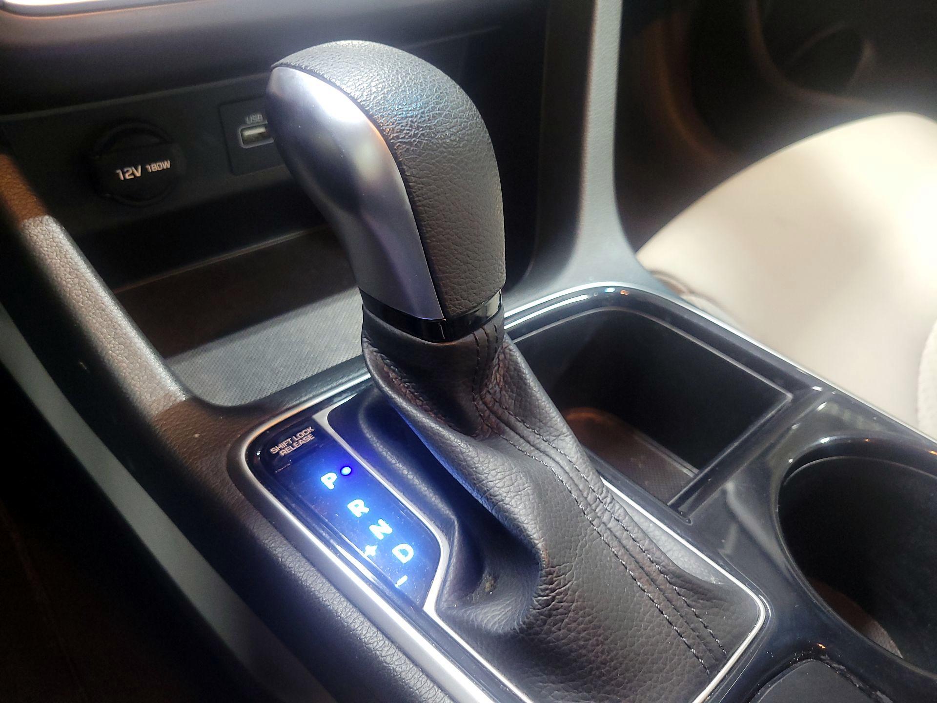 Thumbnail: 2018 Hyundai Sonata - 17