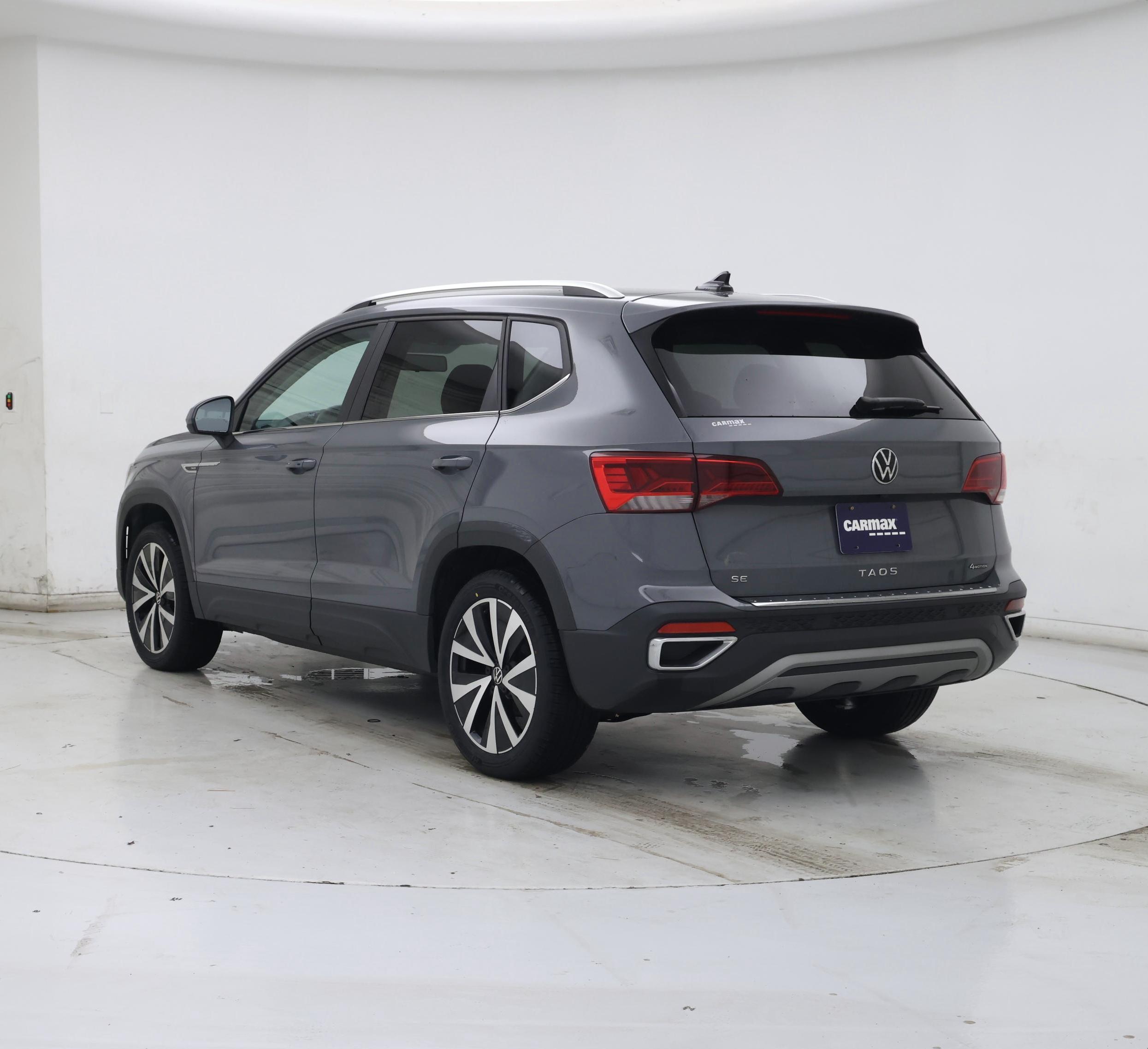 Thumbnail: 2022 Volkswagen Taos - 2