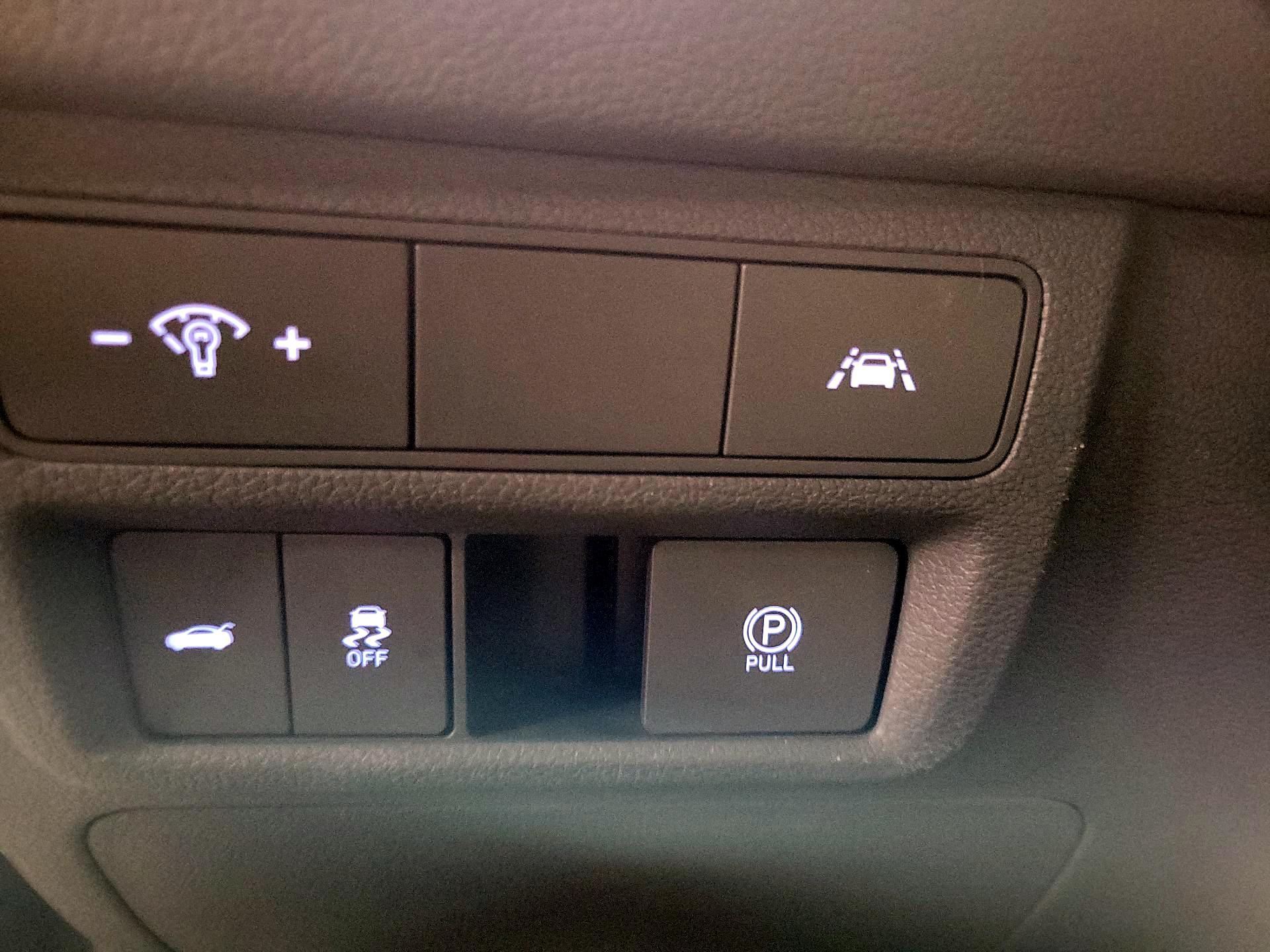 Thumbnail: 2020 Hyundai Sonata - 13