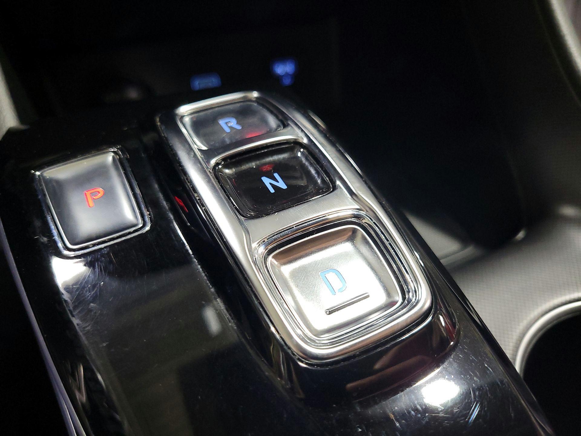 Thumbnail: 2020 Hyundai Sonata - 17