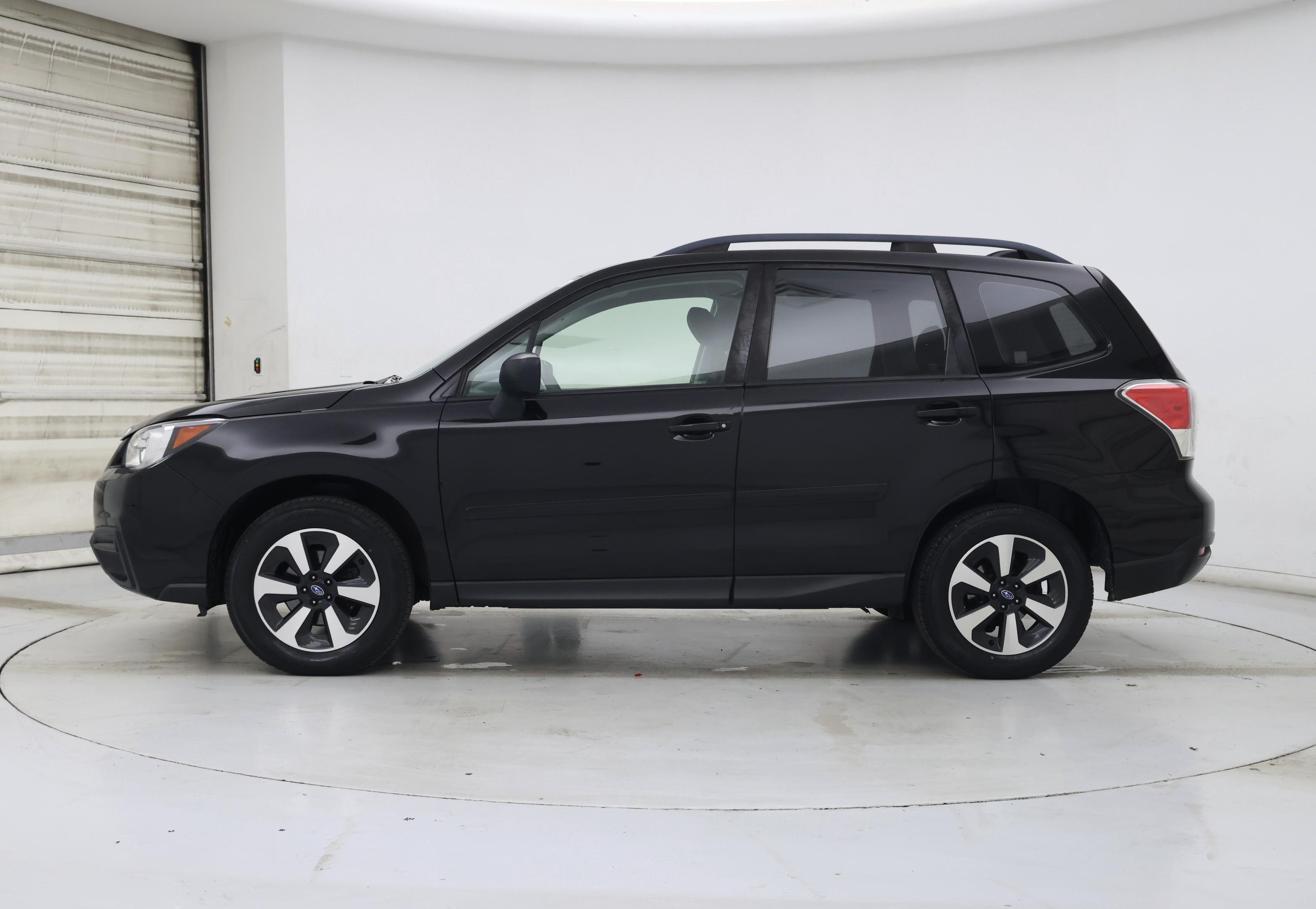 Thumbnail: 2017 Subaru Forester - 3