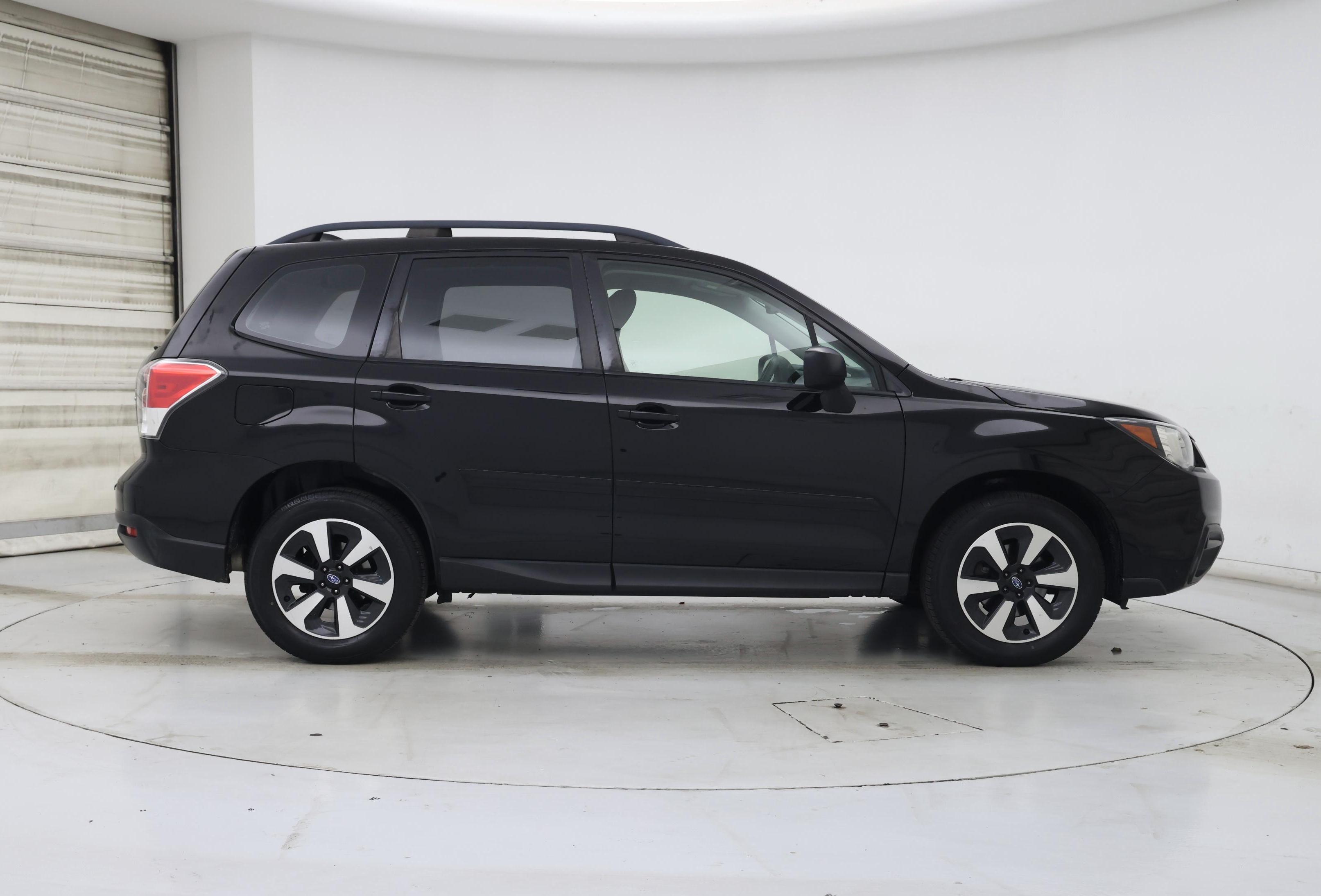 Thumbnail: 2017 Subaru Forester - 7