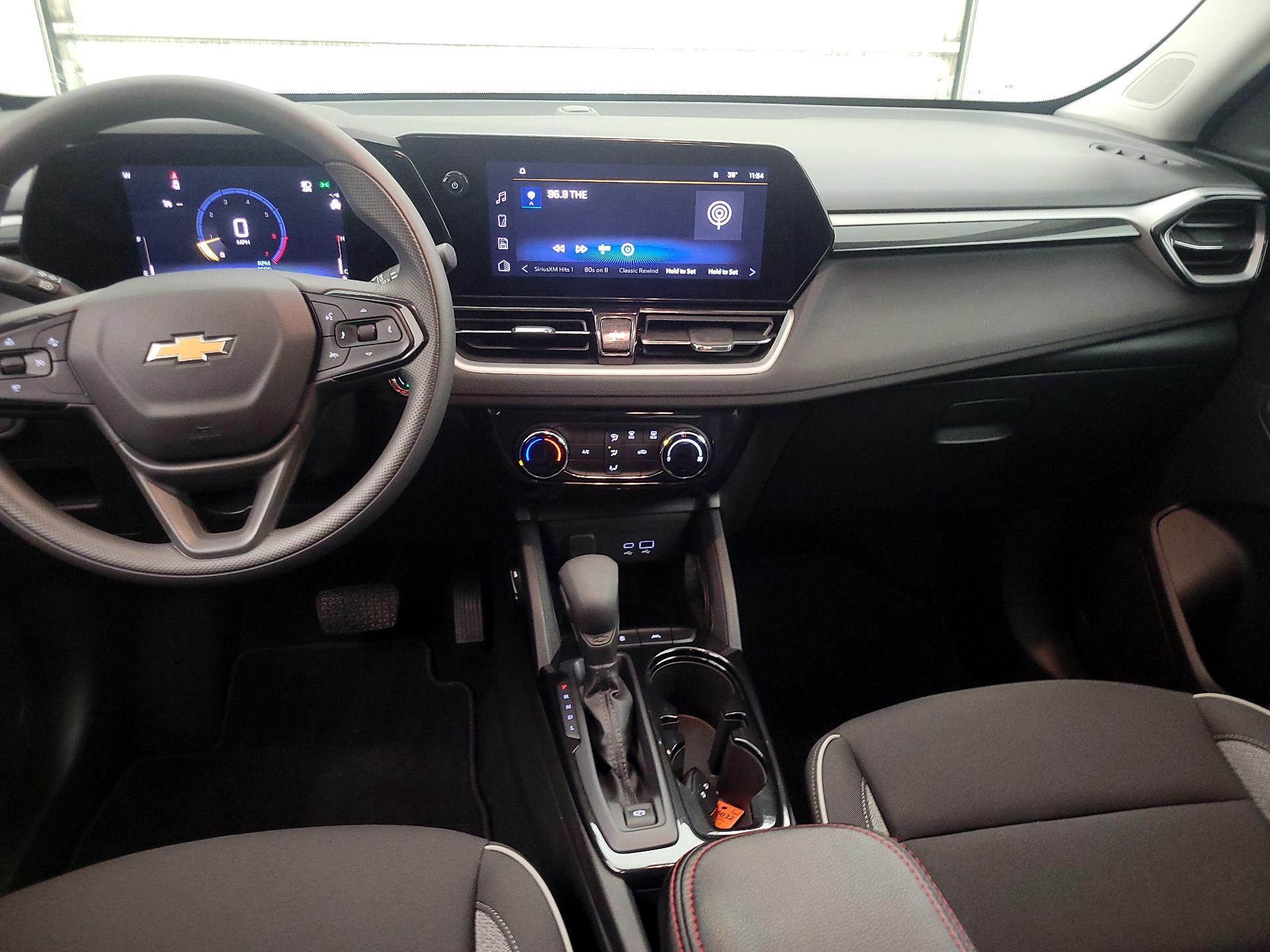 Thumbnail: 2025 Chevrolet TrailBlazer - 9