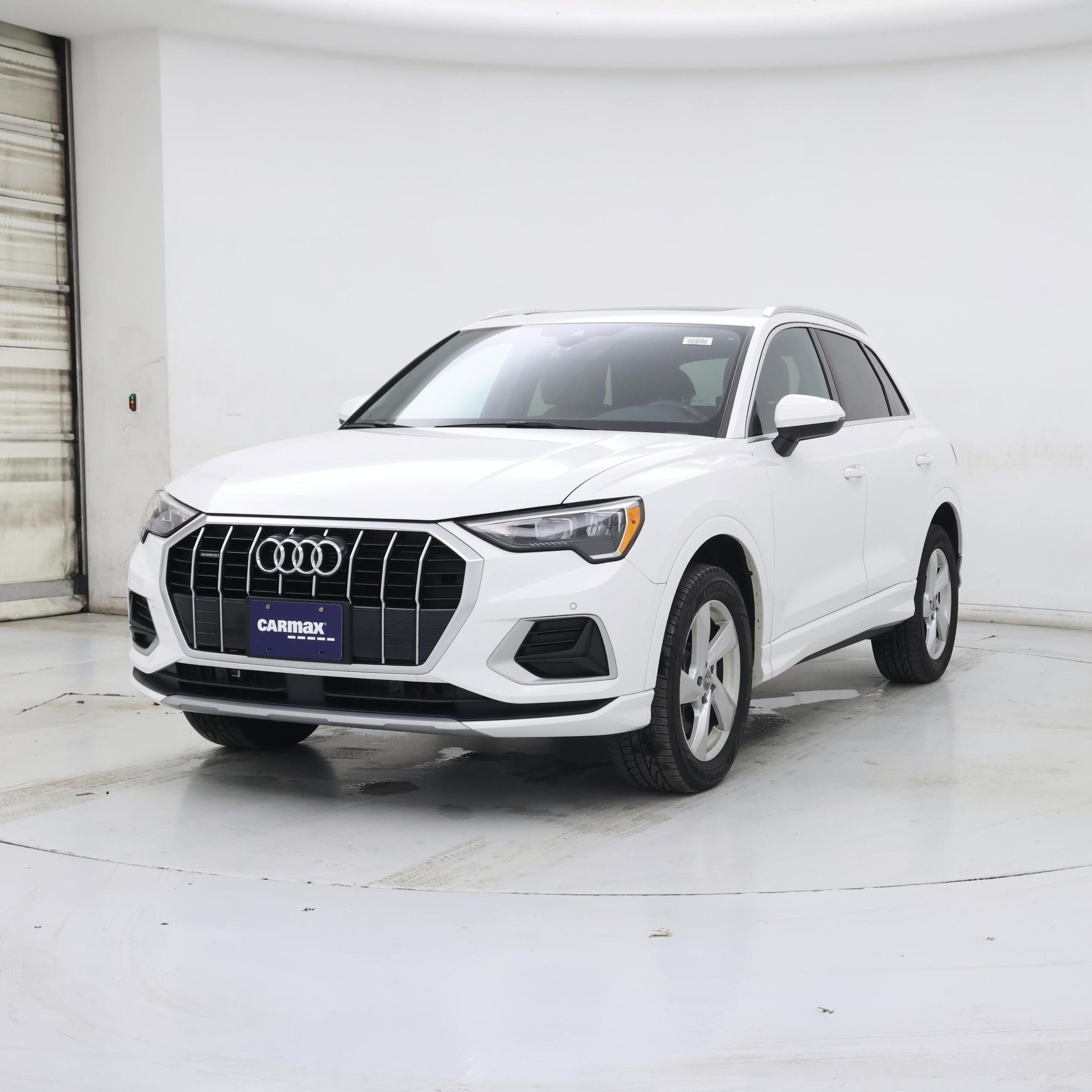 Thumbnail: 2020 Audi Q3 - 4