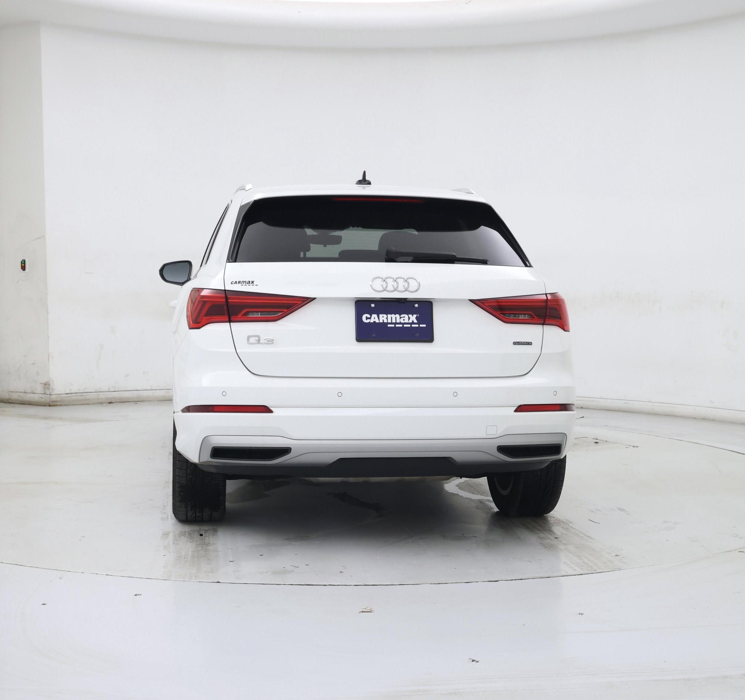 Thumbnail: 2020 Audi Q3 - 6