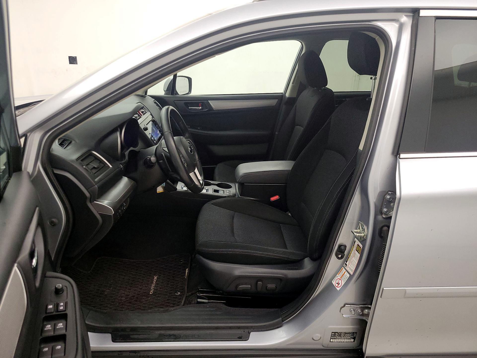 Thumbnail: 2017 Subaru Outback - 11