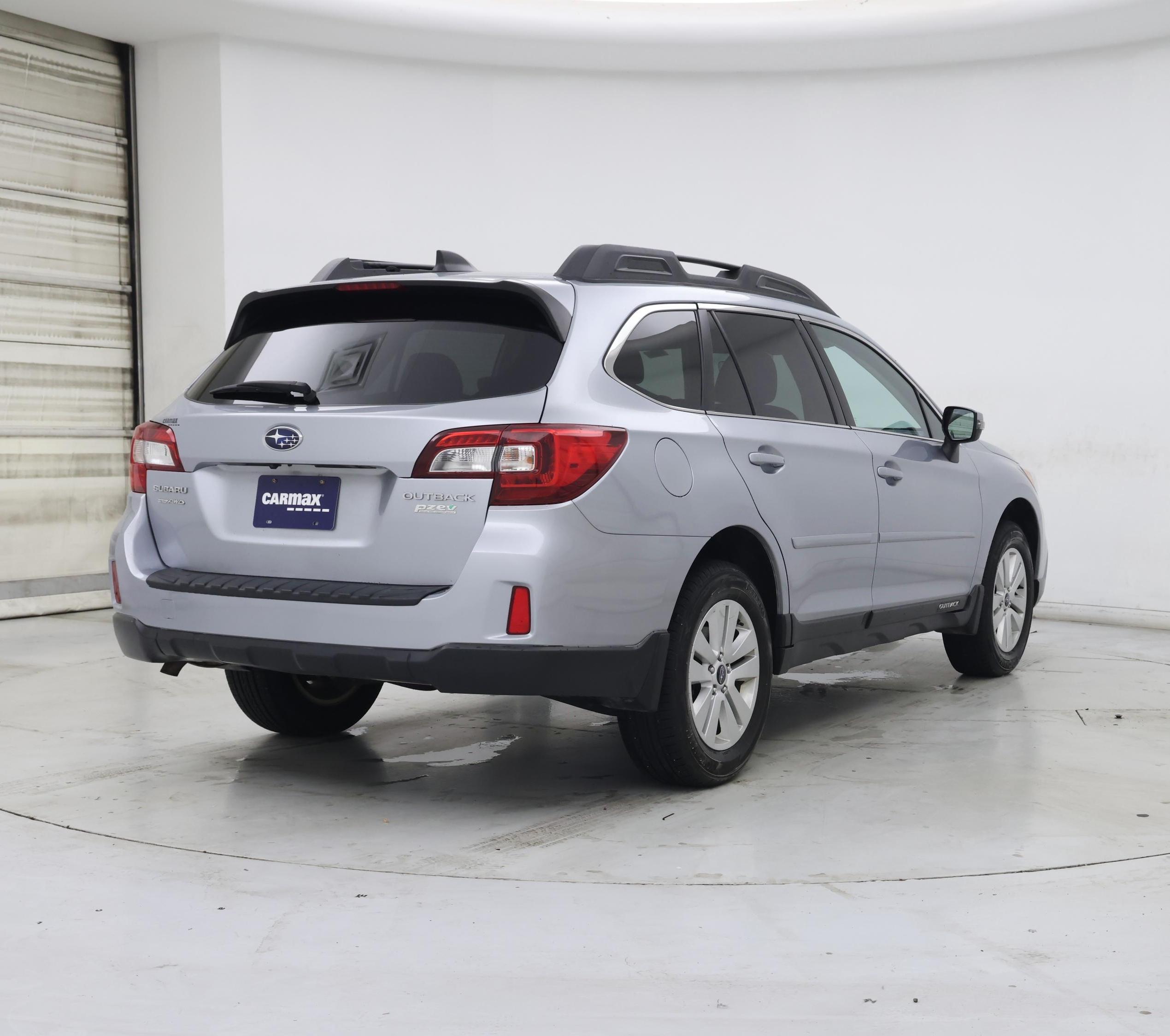 Thumbnail: 2017 Subaru Outback - 8