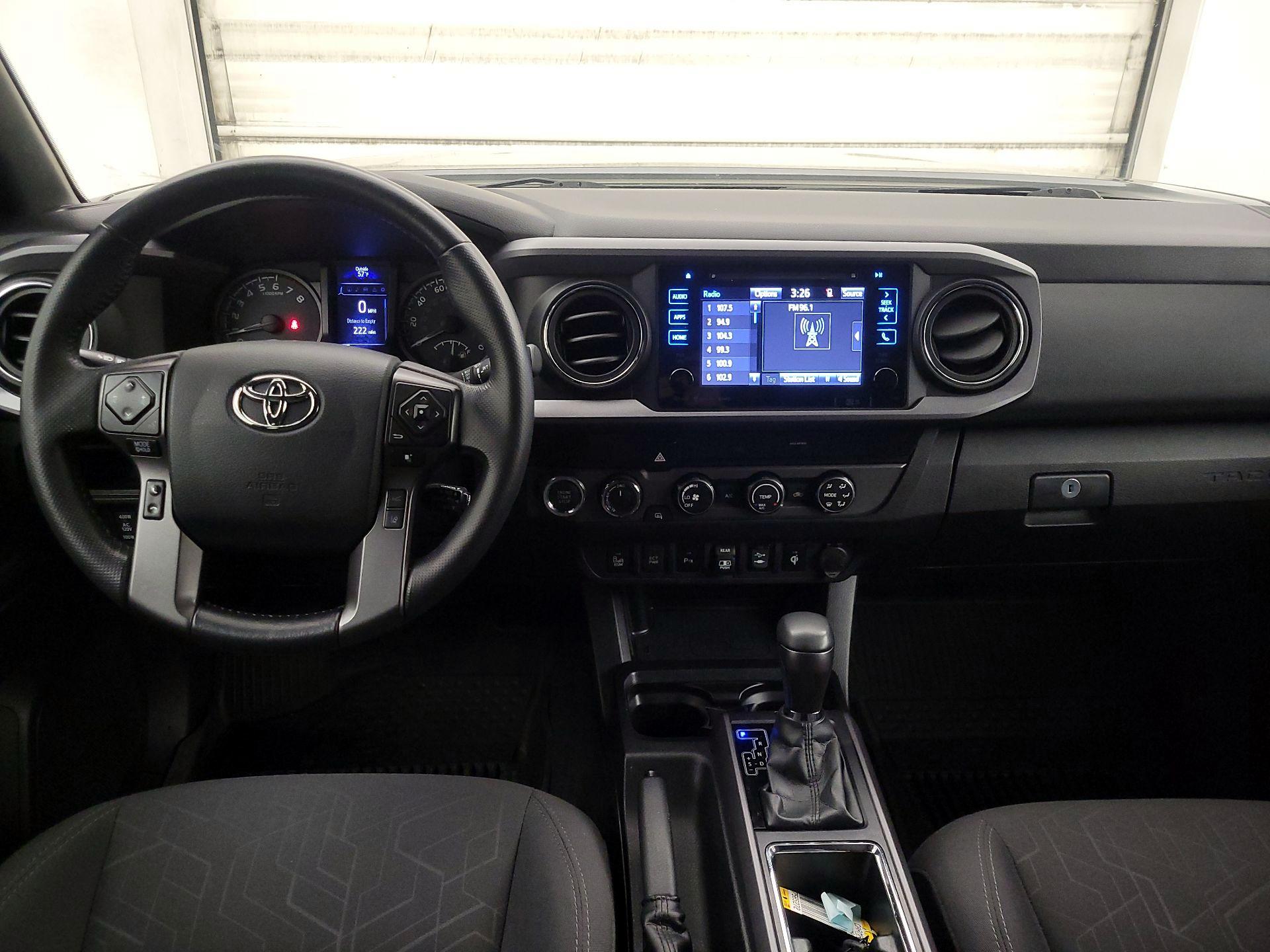 Thumbnail: 2019 Toyota Tacoma - 9