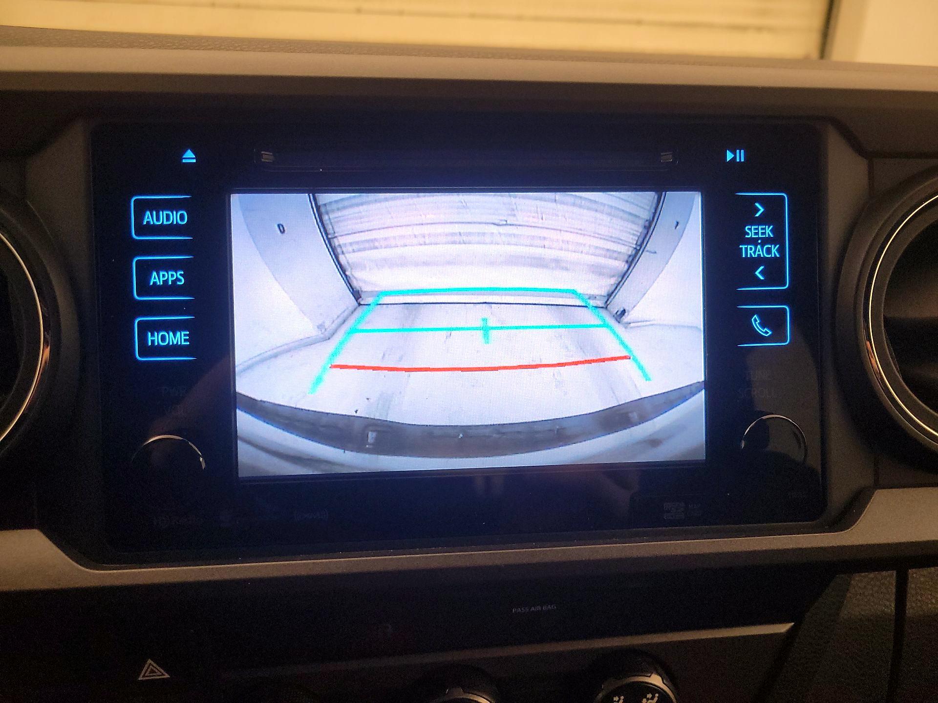 Thumbnail: 2019 Toyota Tacoma - 14