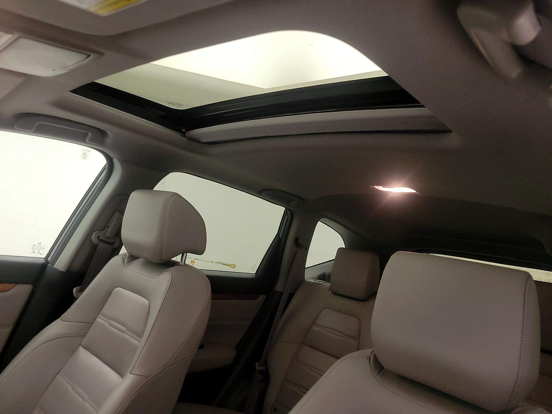 Thumbnail: 2019 Honda CR-V - 19