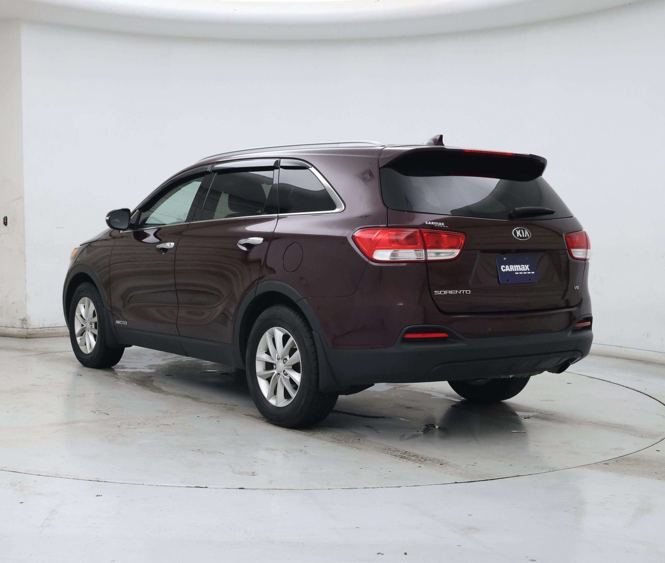 Thumbnail: 2016 Kia Sorento - 2