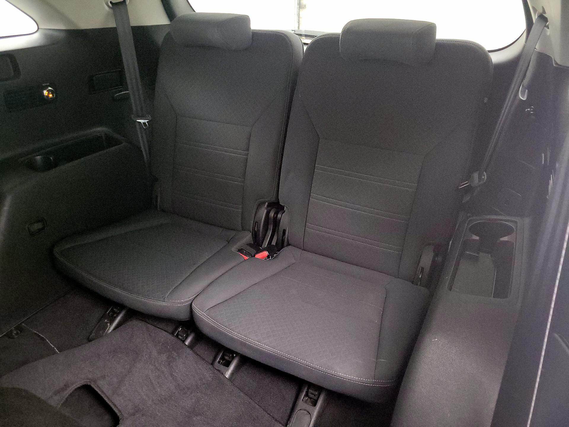 Thumbnail: 2016 Kia Sorento - 20